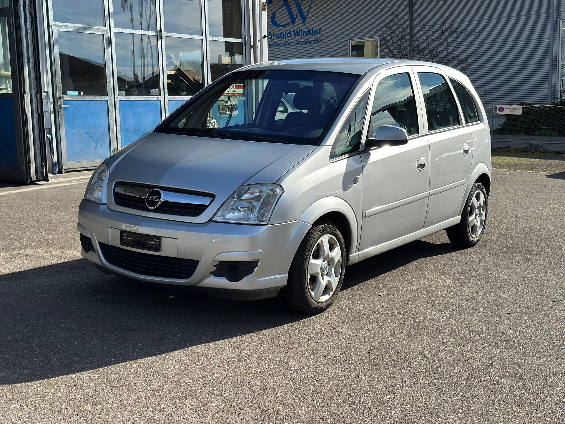 OPEL Meriva 1.8i 16V Cosmo-image-0
