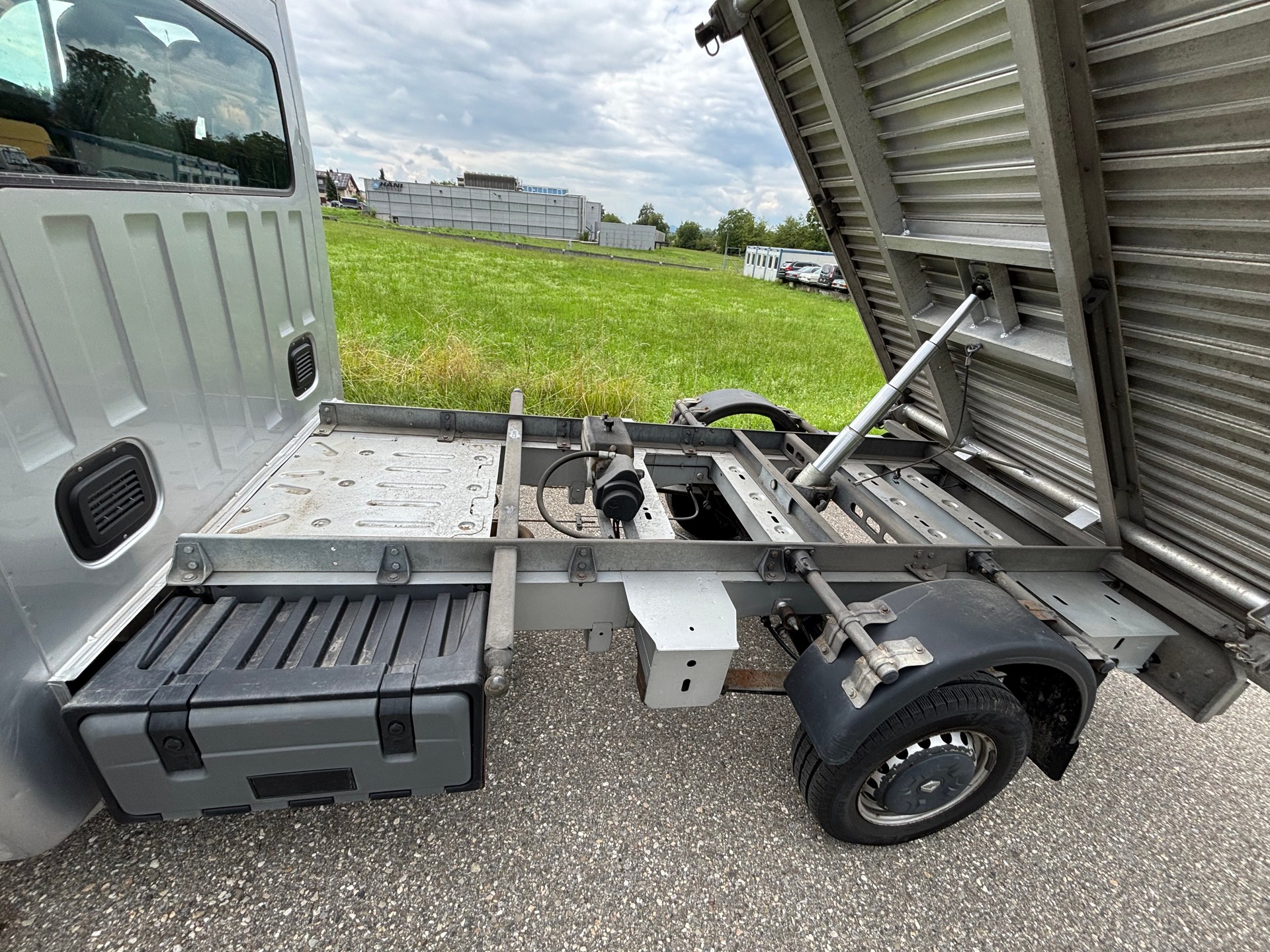 RENAULT MASTER-image-9