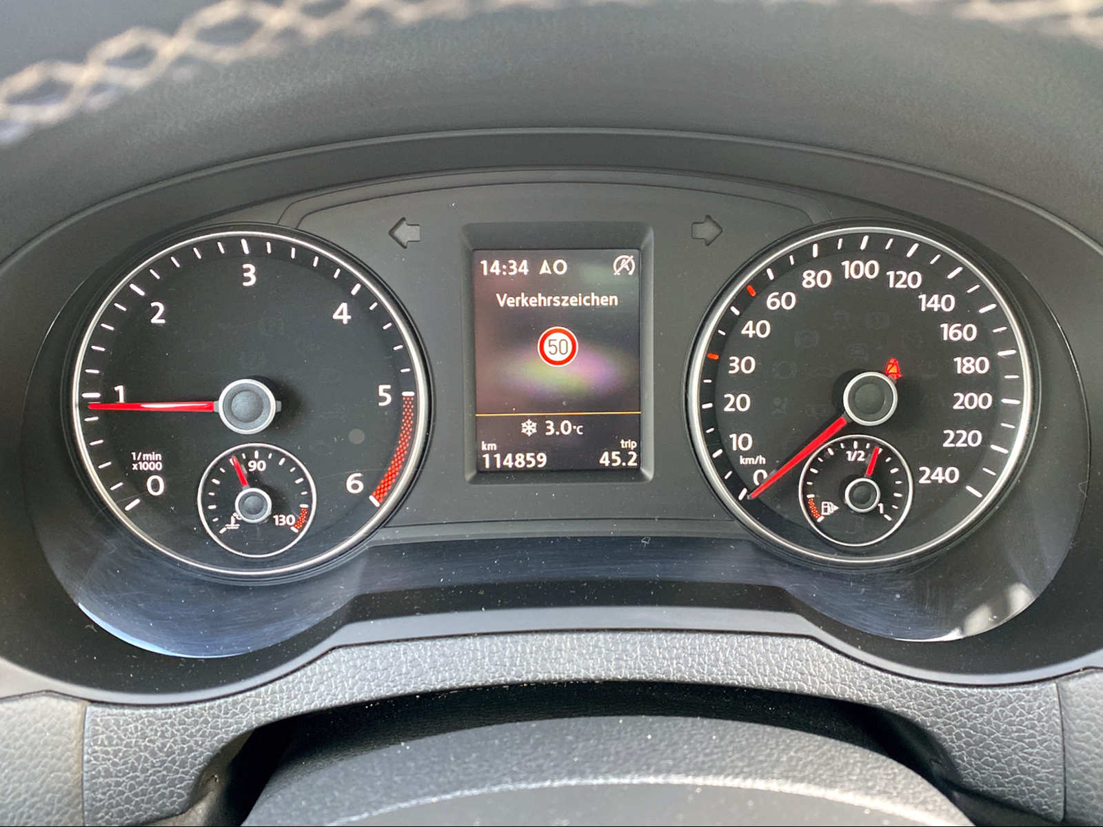 VW Sharan 2.0 TDI BlueMotion Technology Cup DSG-image-4