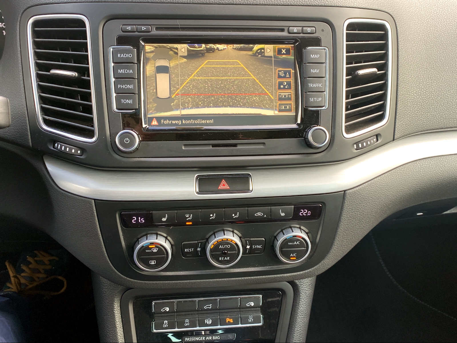 VW Sharan 2.0 TDI BlueMotion Technology Cup DSG-image-6
