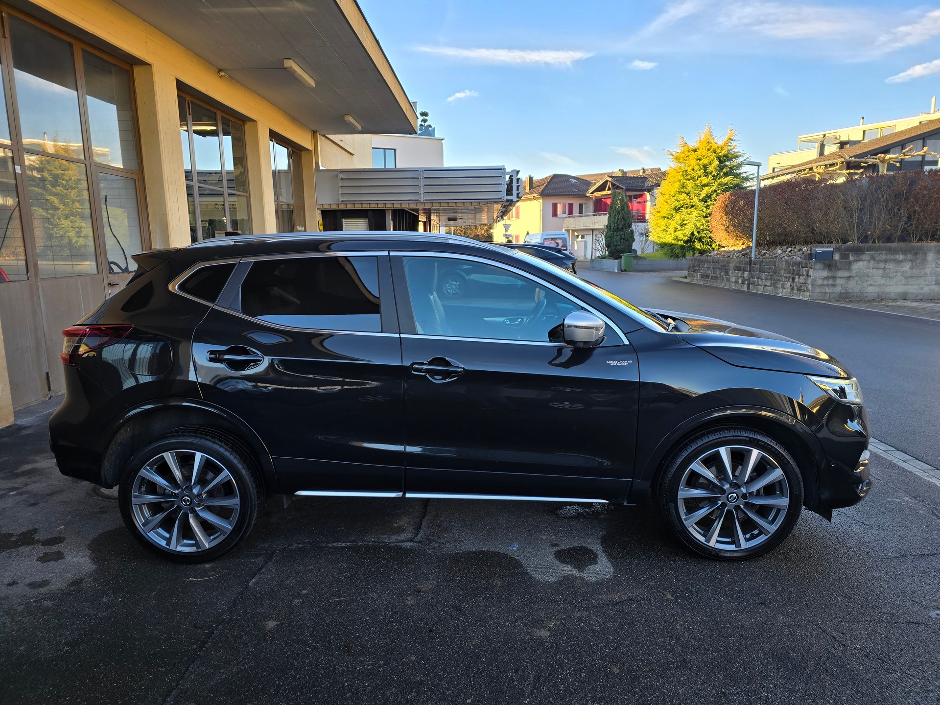NISSAN Qashqai 1.7 dCi tekna Xtronic ALL-MODE 4x4-image-3
