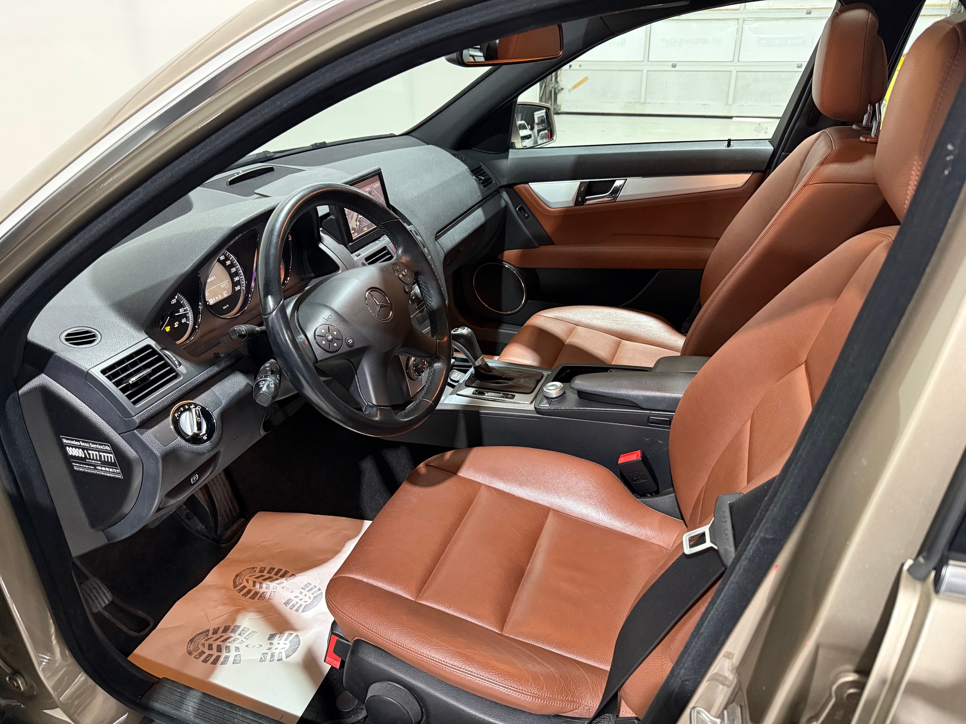 MERCEDES-BENZ C 350 CDI BlueEfficiency Avantgarde 7G-Tronic-image-12