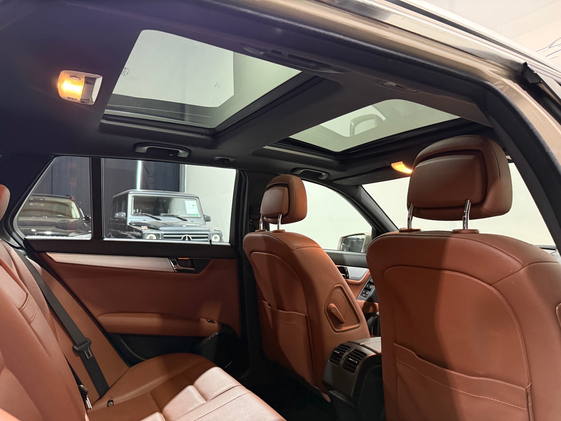MERCEDES-BENZ C 350 CDI BlueEfficiency Avantgarde 7G-Tronic-image-15