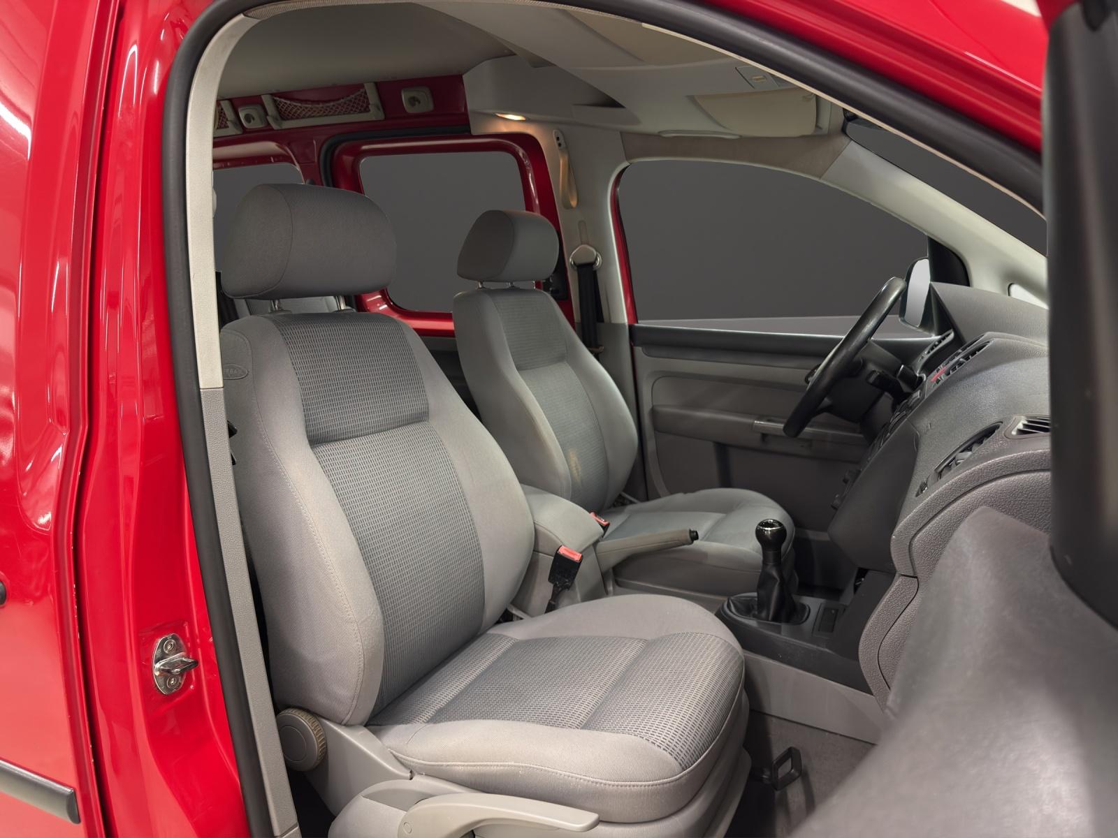 VW Caddy Life 1.6-image-7