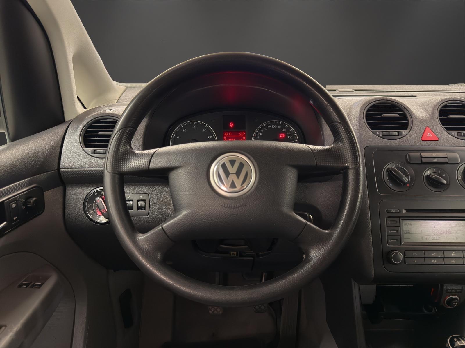 VW Caddy Life 1.6-image-11