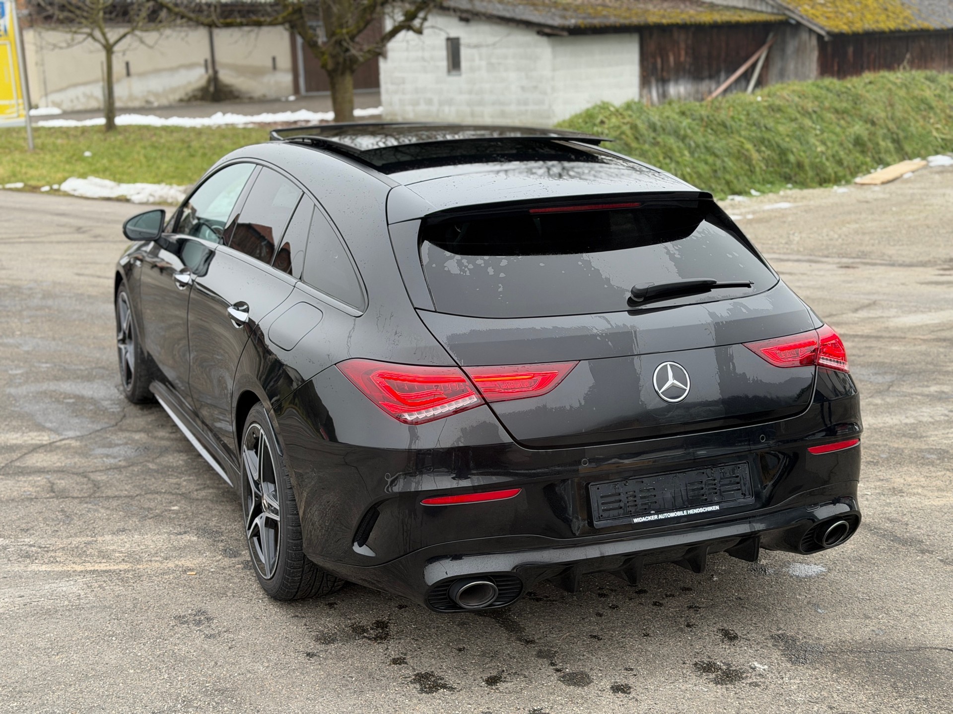 MERCEDES-BENZ CLA Shooting Brake 35 AMG 4Matic 7G-DCT-image-15
