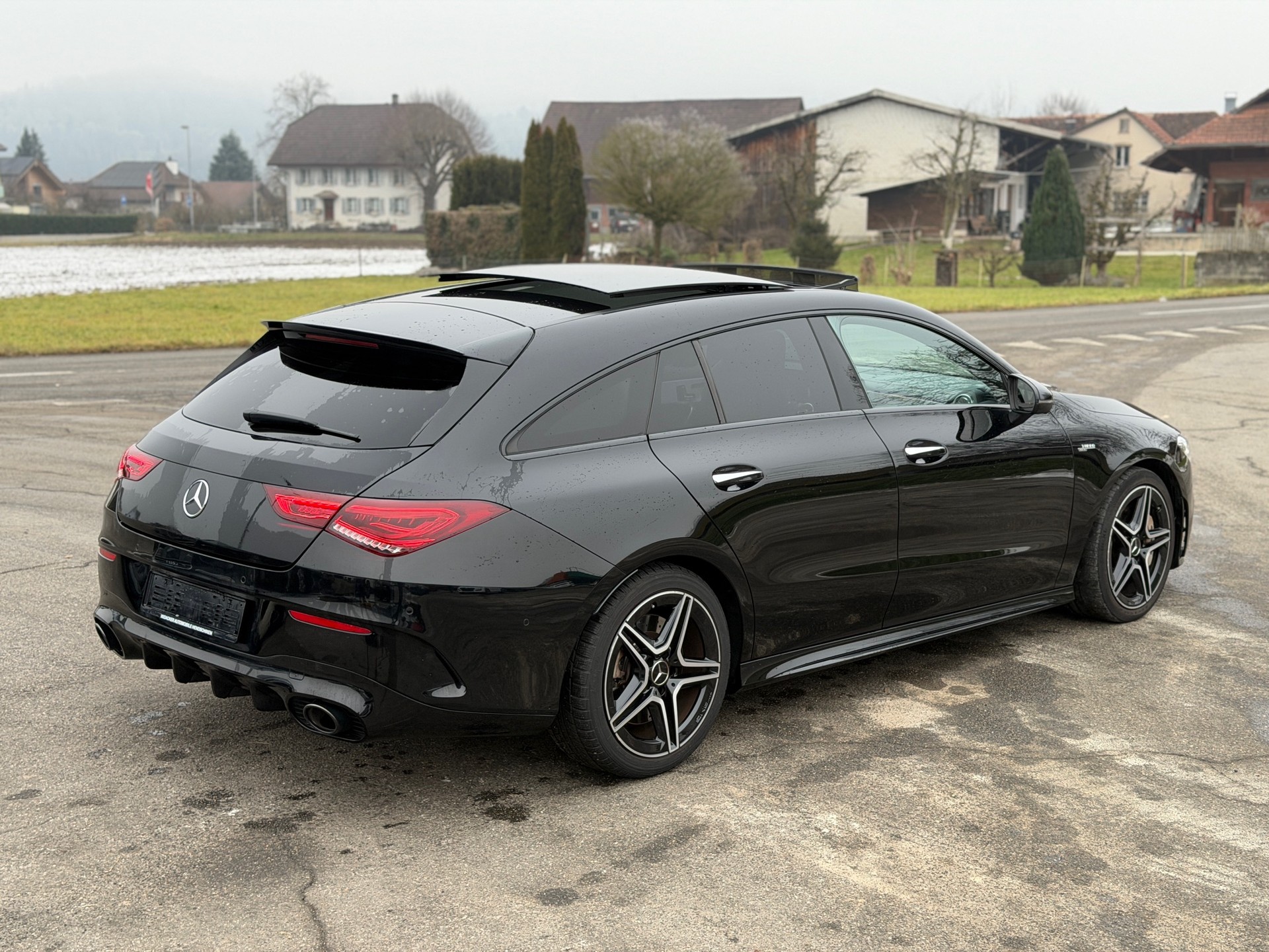 MERCEDES-BENZ CLA Shooting Brake 35 AMG 4Matic 7G-DCT-image-14