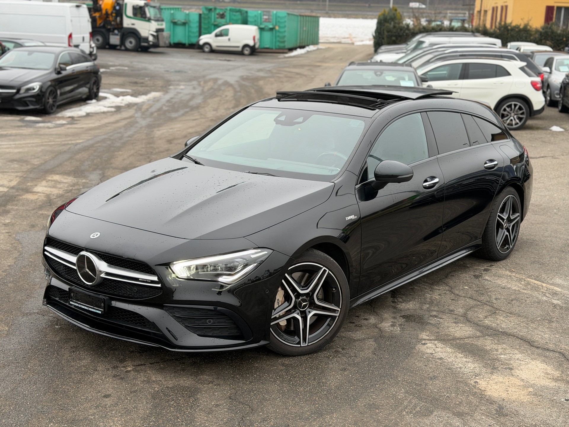 MERCEDES-BENZ CLA Shooting Brake 35 AMG 4Matic 7G-DCT-image-12