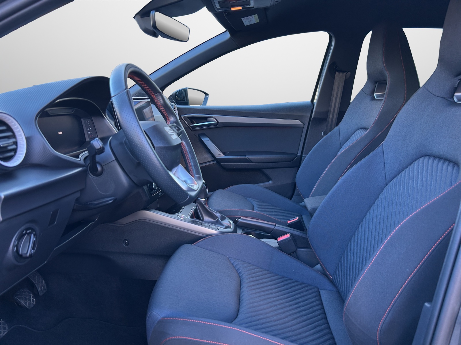 SEAT Ibiza 1.0 EcoTSI Anniversary-image-4