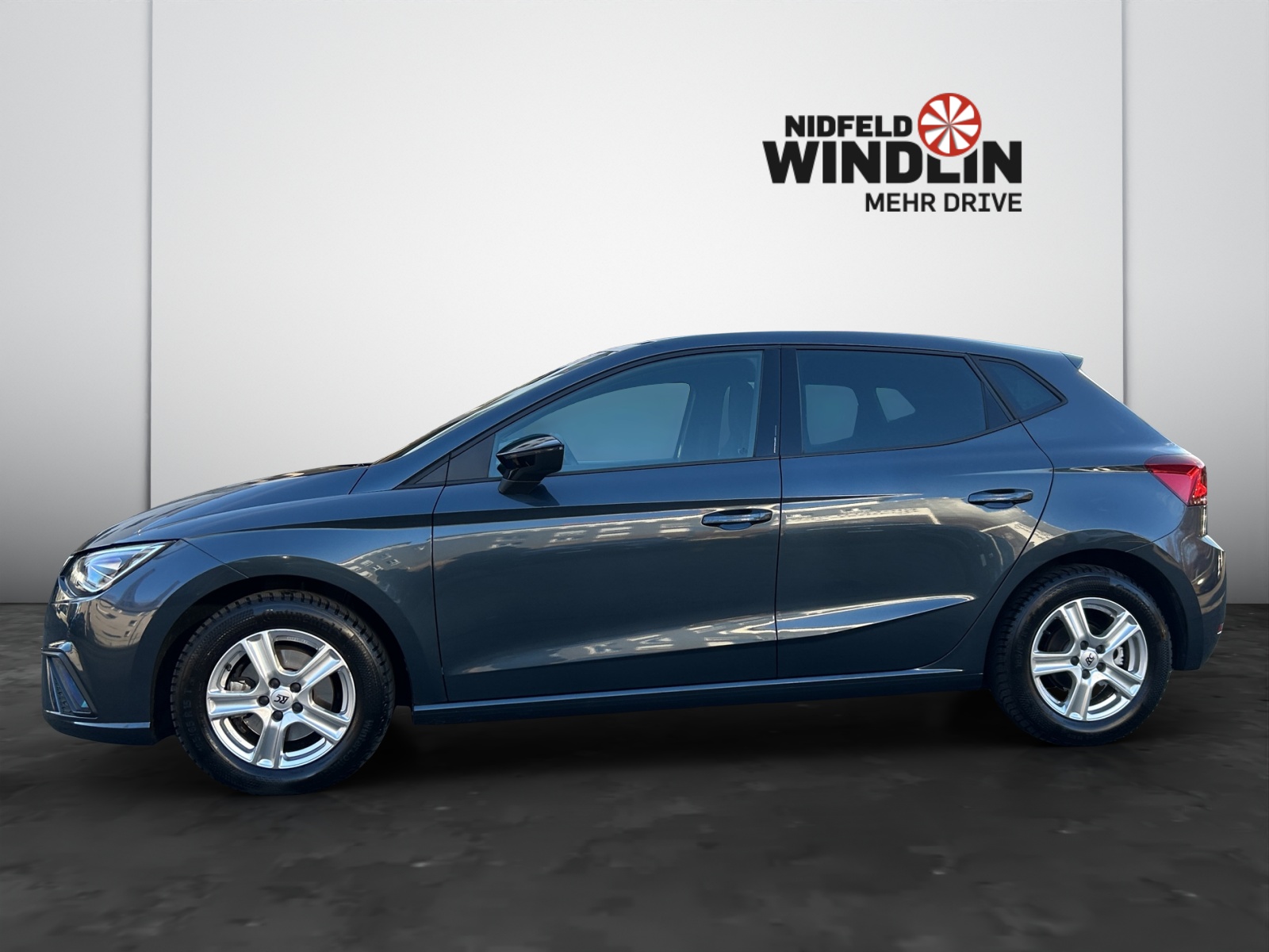 SEAT Ibiza 1.0 EcoTSI Anniversary-image-2