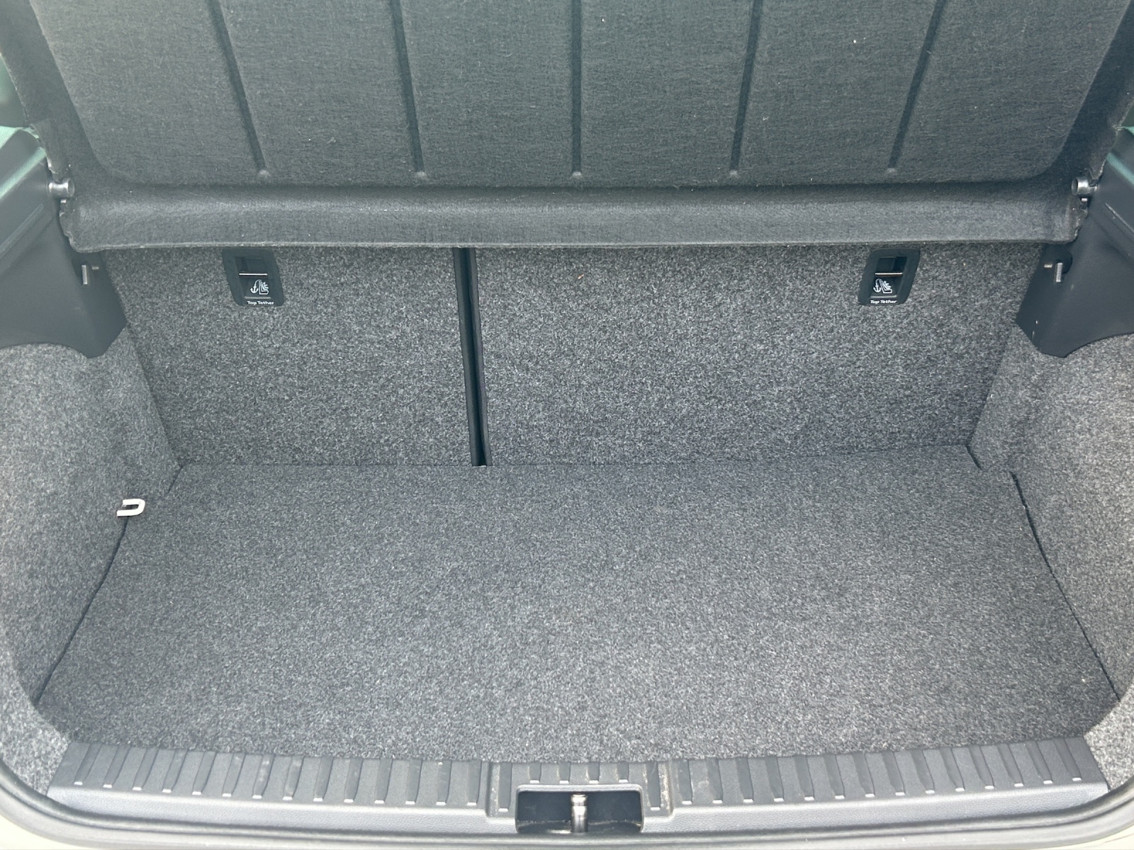SEAT Ibiza 1.0 EcoTSI Anniversary-image-10