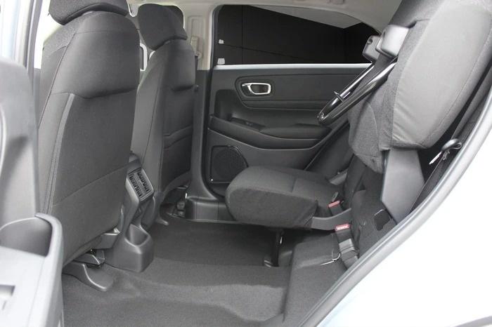 HONDA HR-V 1.5 i-MMD Elegance-image-6