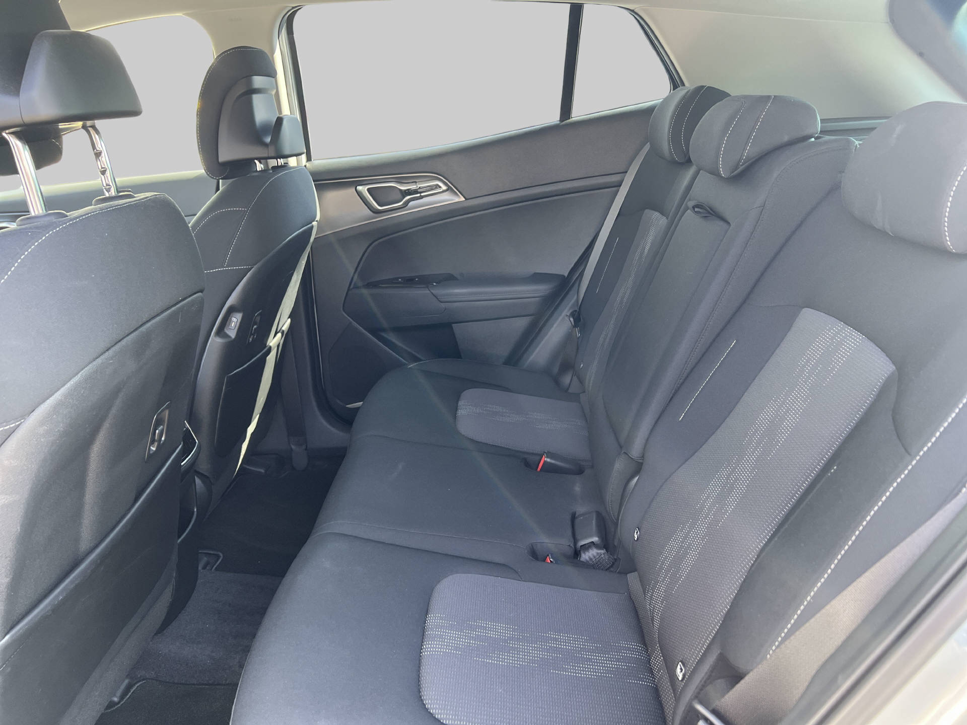 KIA Sportage 1.6 T-GDi PHEV Style-image-8