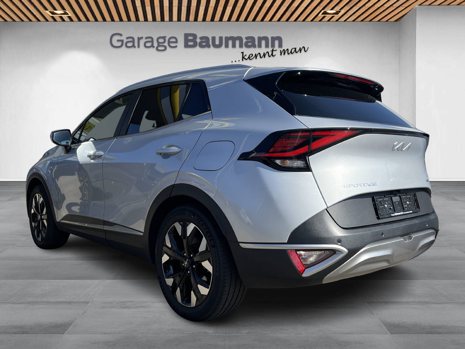KIA Sportage 1.6 T-GDi PHEV Style-image-3