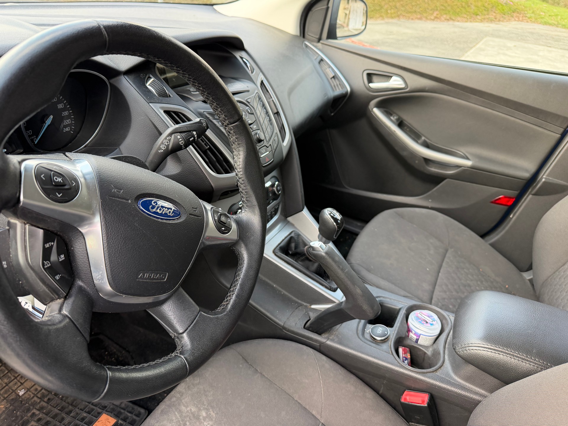 FORD Focus 1.0 SCTi Carving-image-4