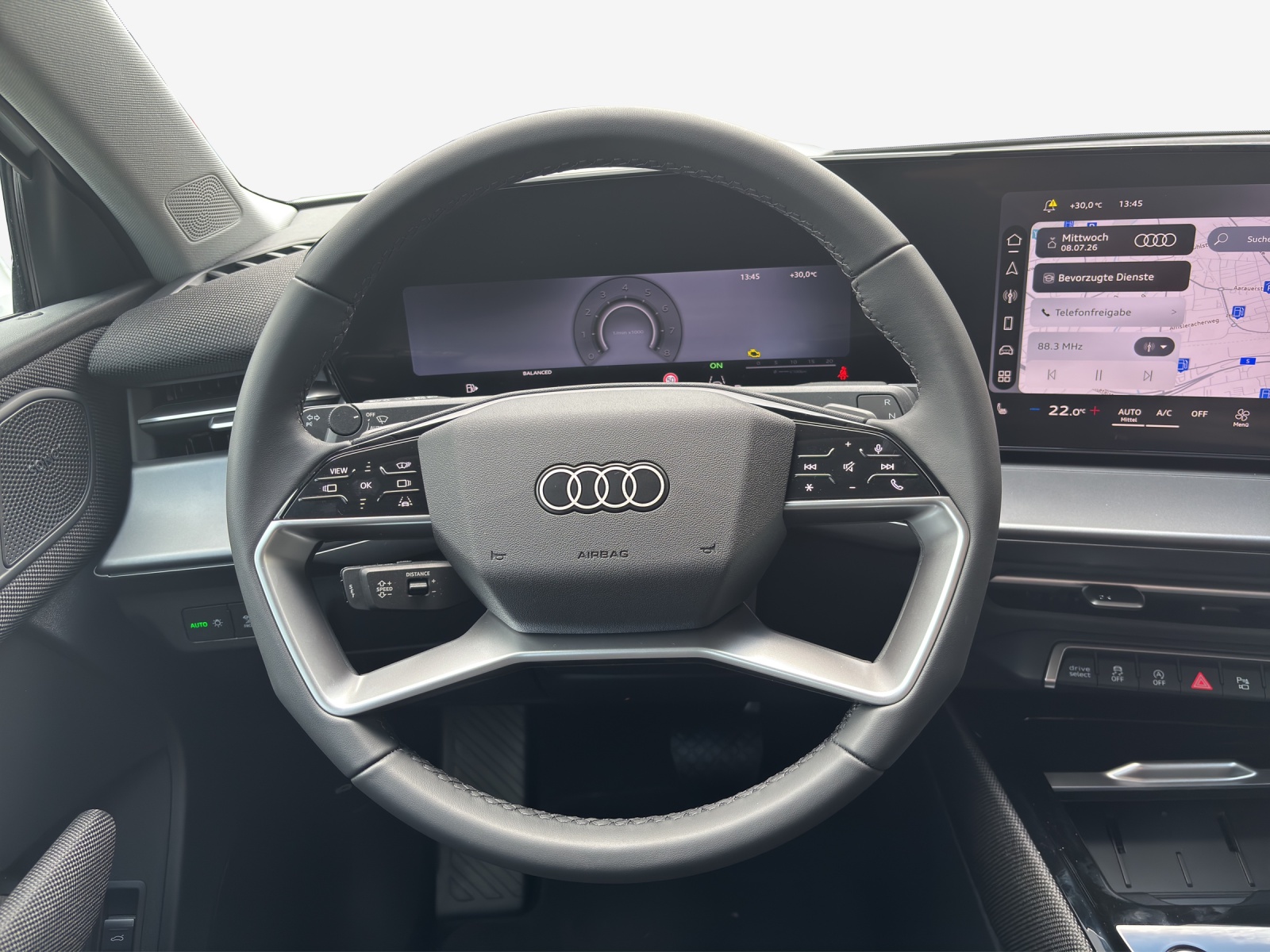 AUDI Q3 SUV 110 kW TFSI S tronic-image-9