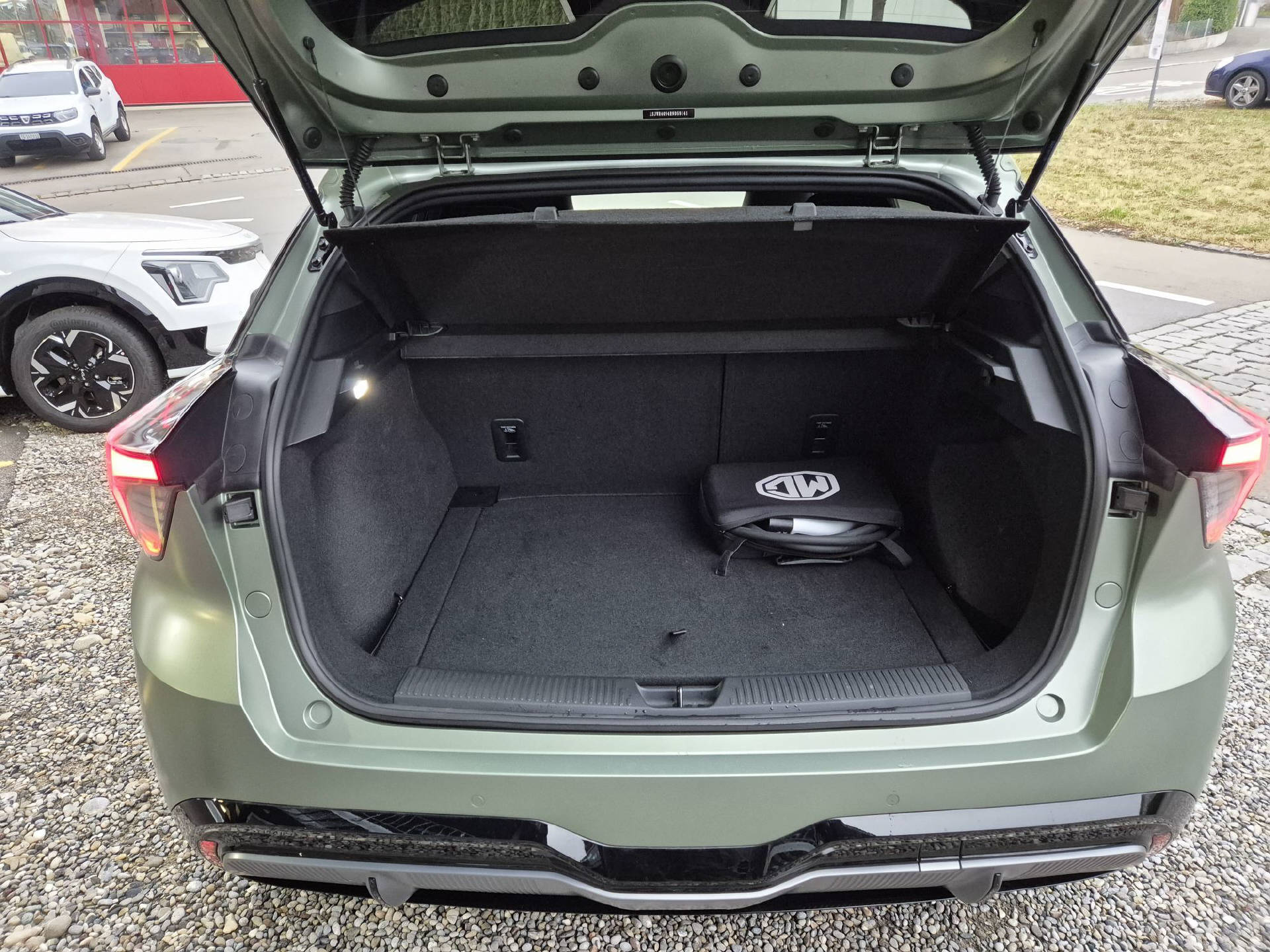 MG 4 64kWh Xpower 4WD-image-6