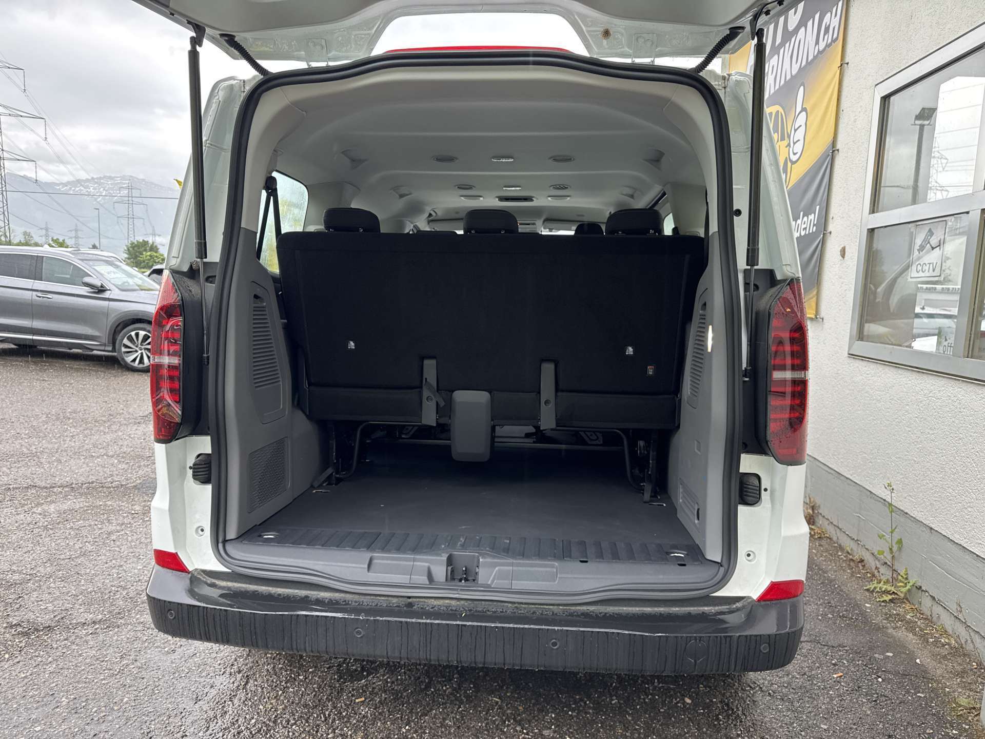 VW Caravelle 2.0 TDi 8-Plätzer Top-Preis-image-8
