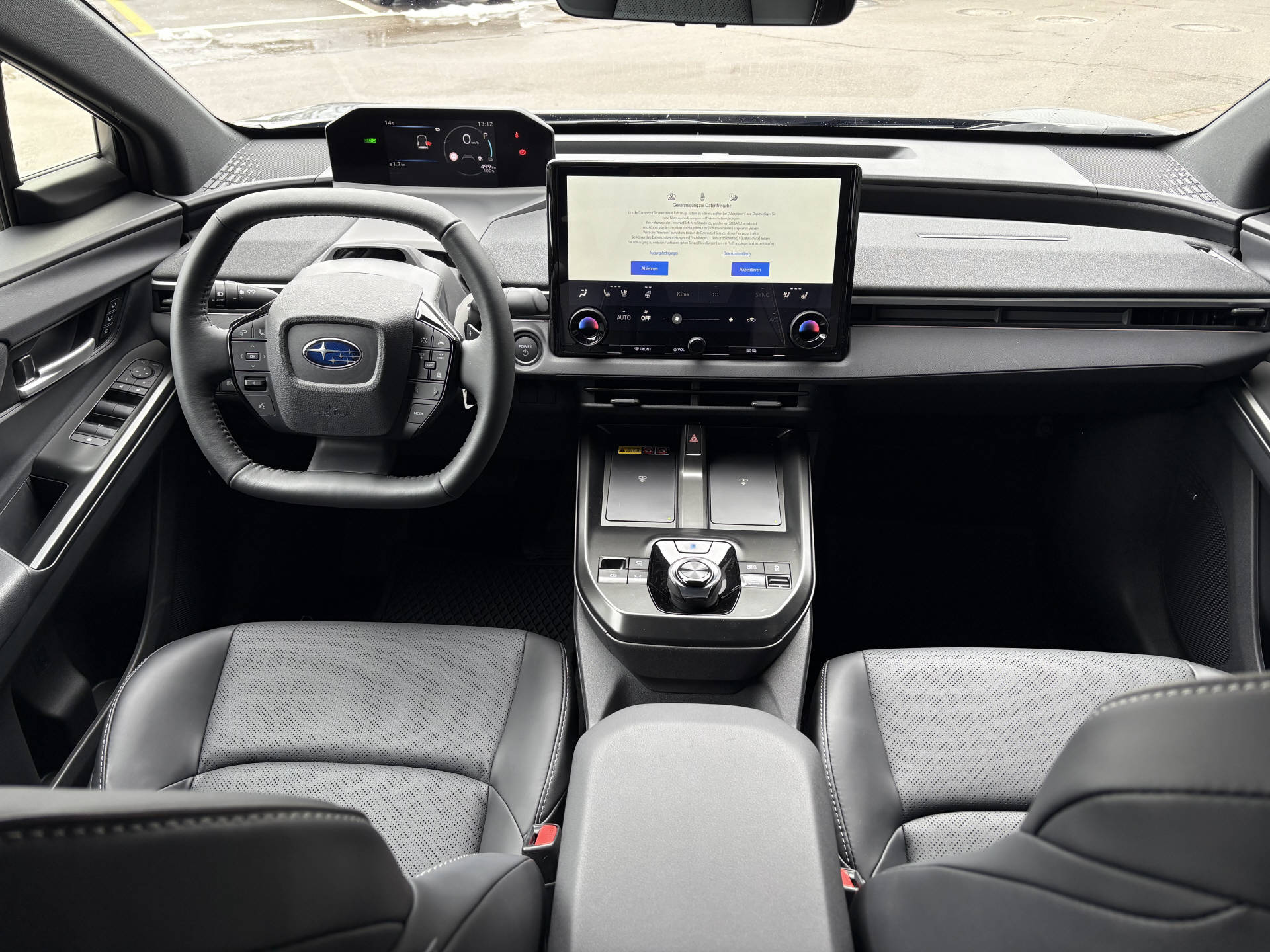 SUBARU Solterra eV Luxury AWD-image-7