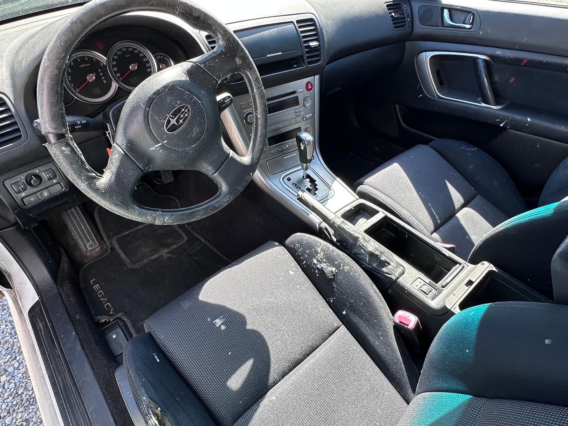 SUBARU Legacy 2.5i AWD Limited Automatic-image-7