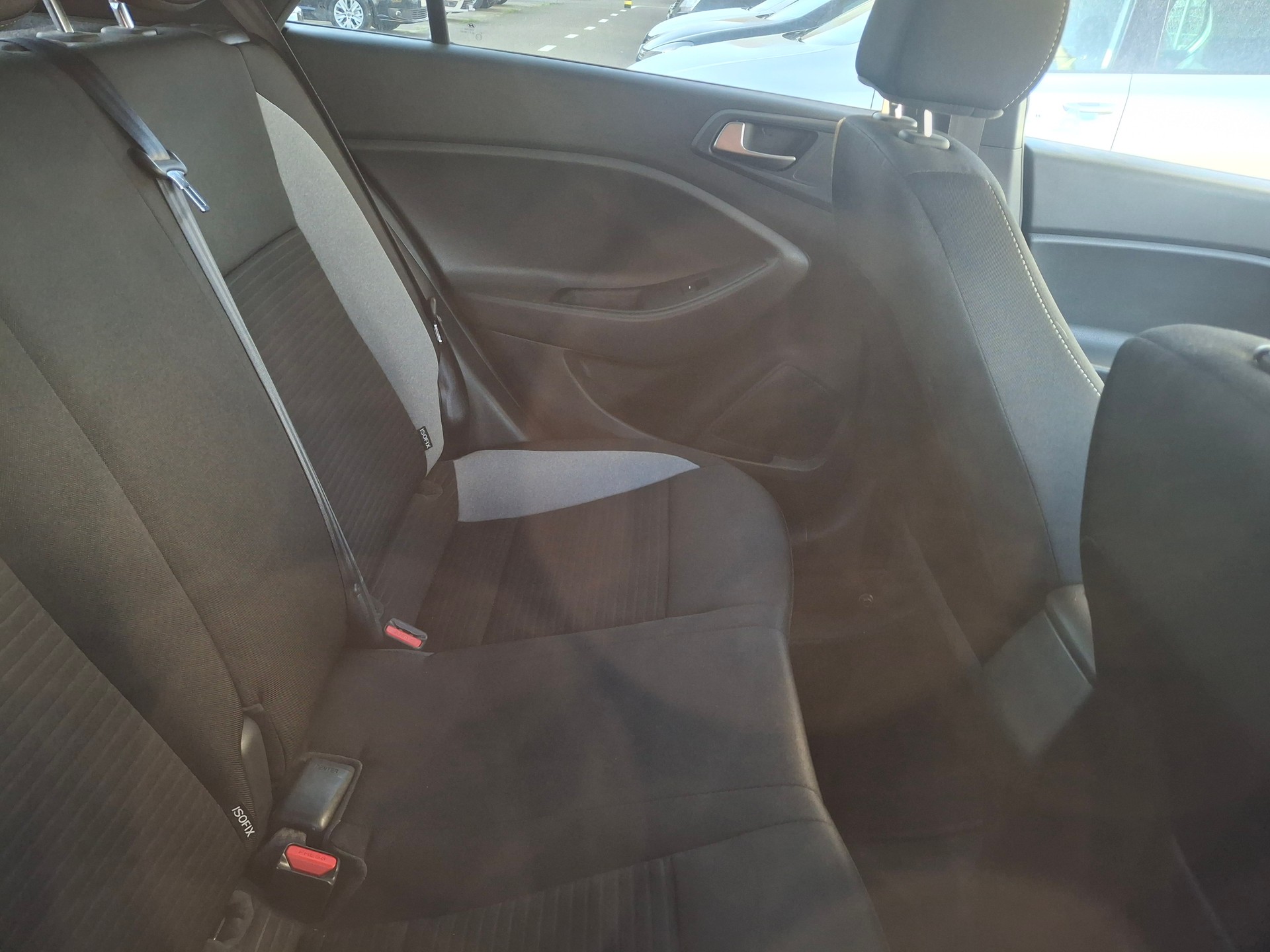 HYUNDAI i20 1.0 T-GDi Amplia-image-16