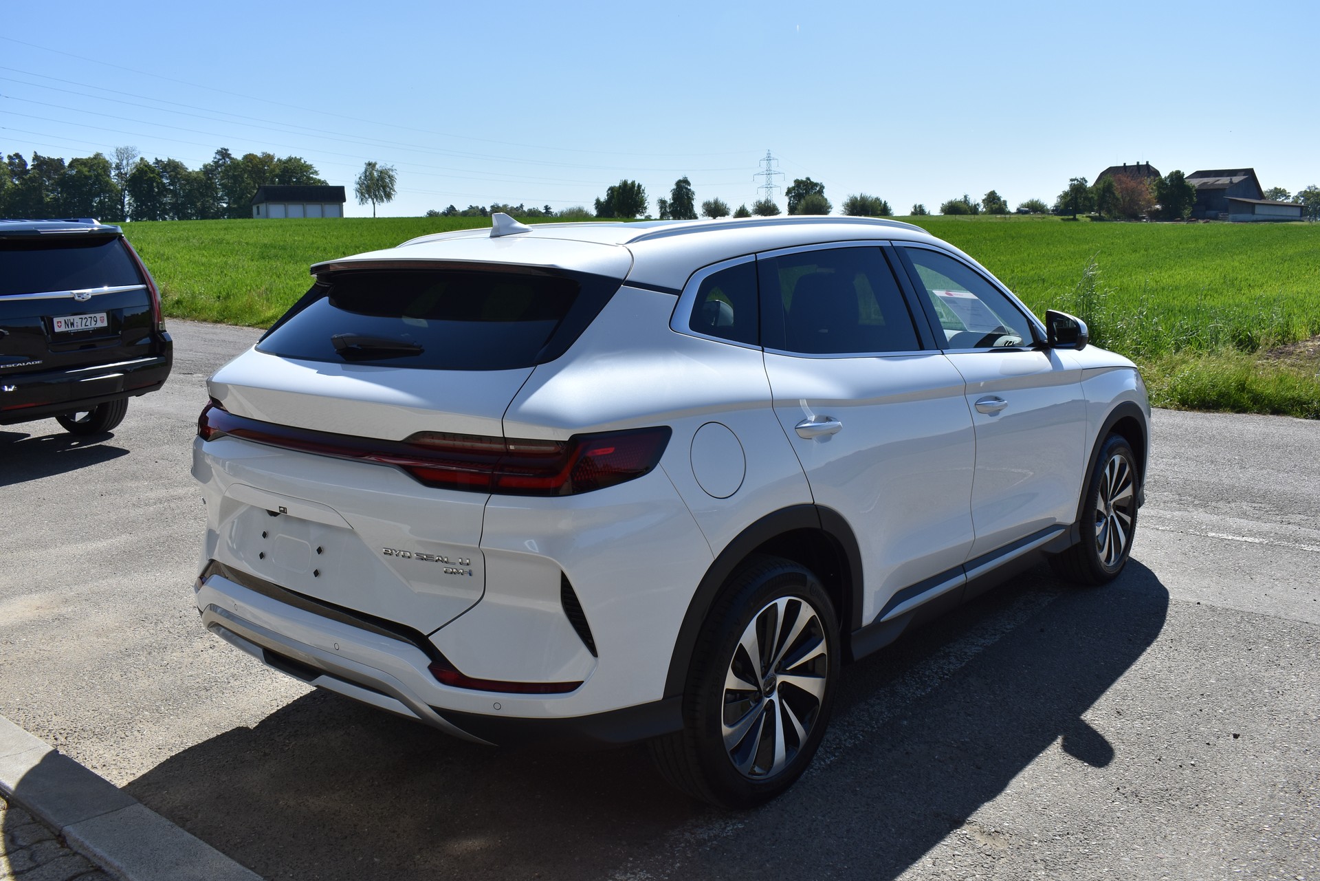 BYD Seal U DM-i Design AWD-image-6
