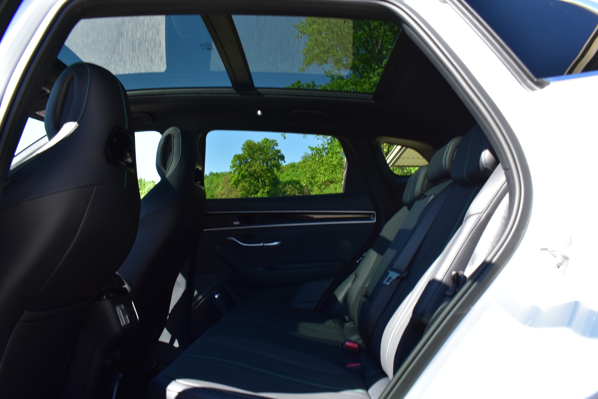 BYD Seal U DM-i Design AWD-image-8