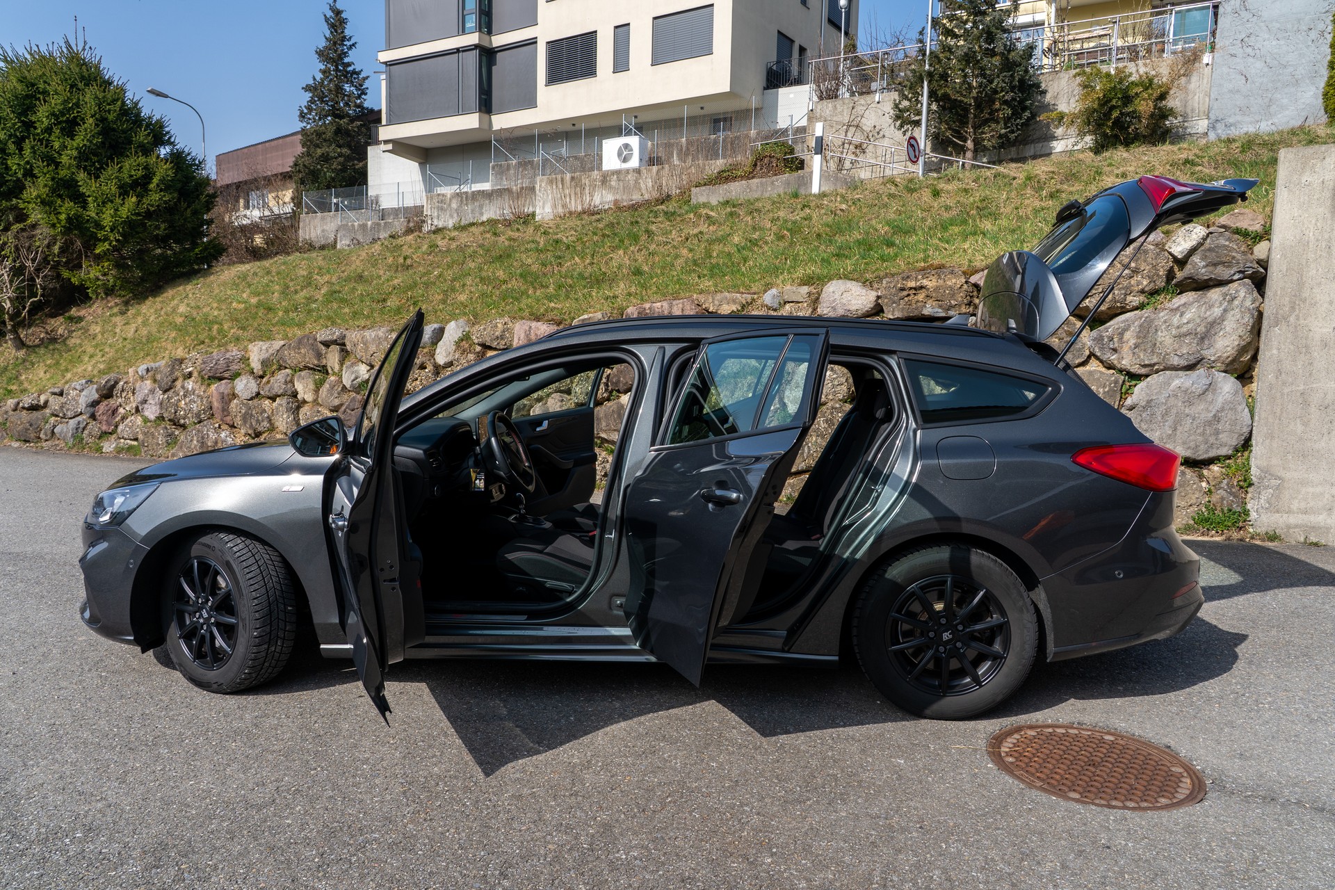 FORD Focus 1.0 SCTi ST-Line-image-7