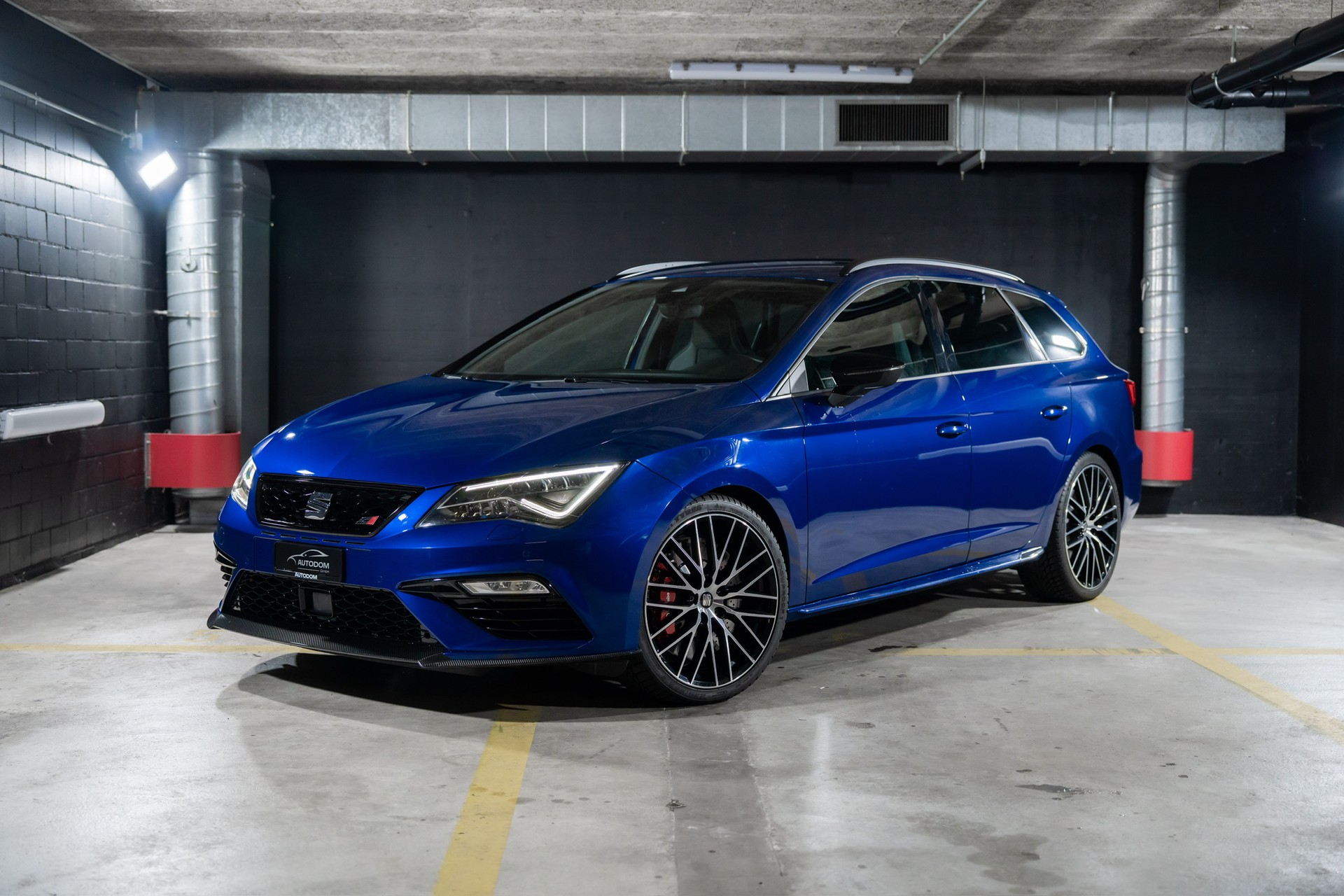 SEAT Leon ST 2.0 TSI Cupra 370 4 Drive DSG
