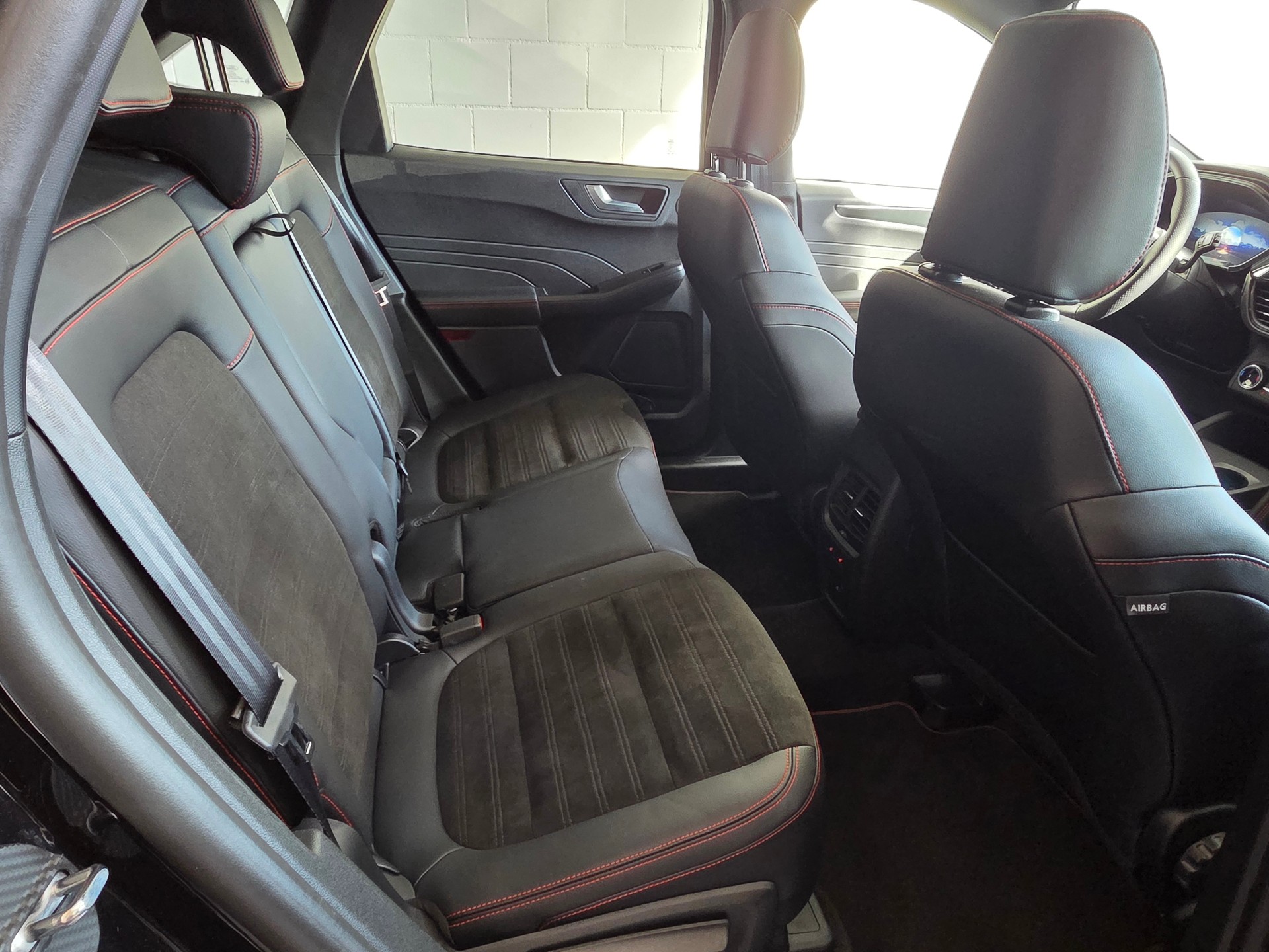 FORD Kuga 2.5PHEV ST-LineX FWD-image-20