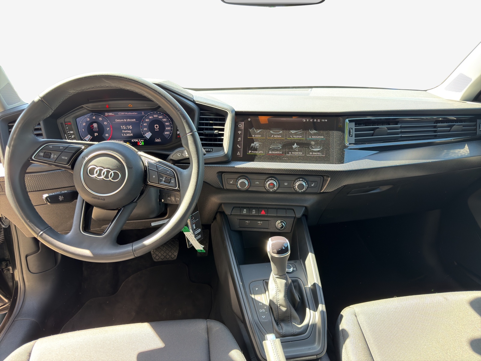 AUDI A1 Sportback 30 TFSI Attraction S-tronic-image-8