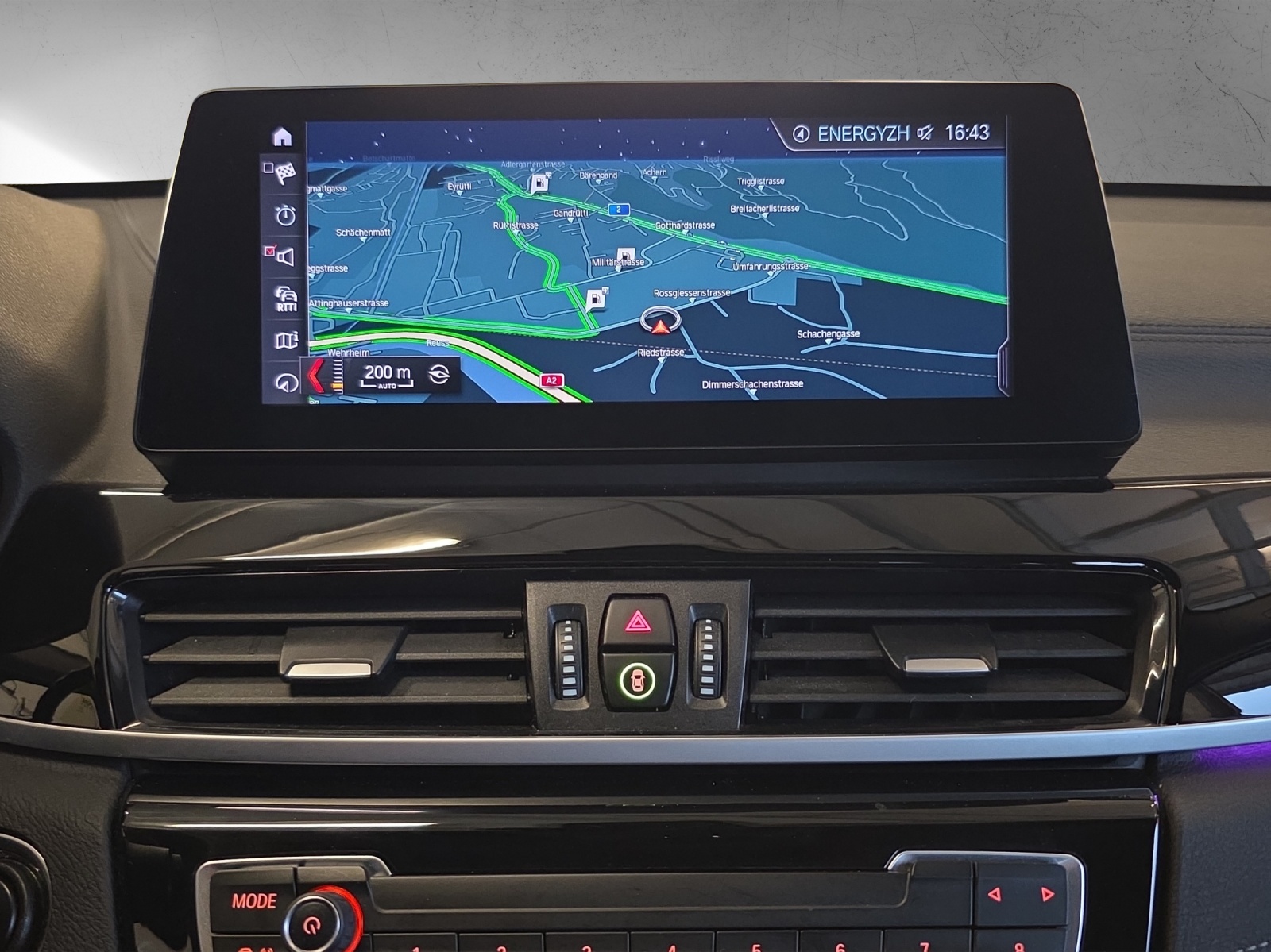 BMW X1 F48 25d xDrive SAG-image-9