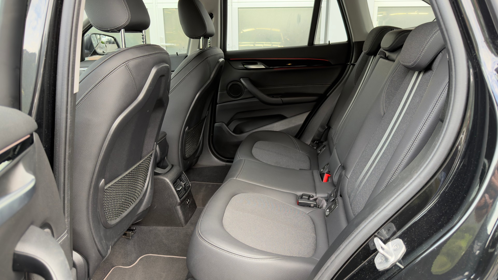 BMW X1 F48 25d xDrive SAG-image-10