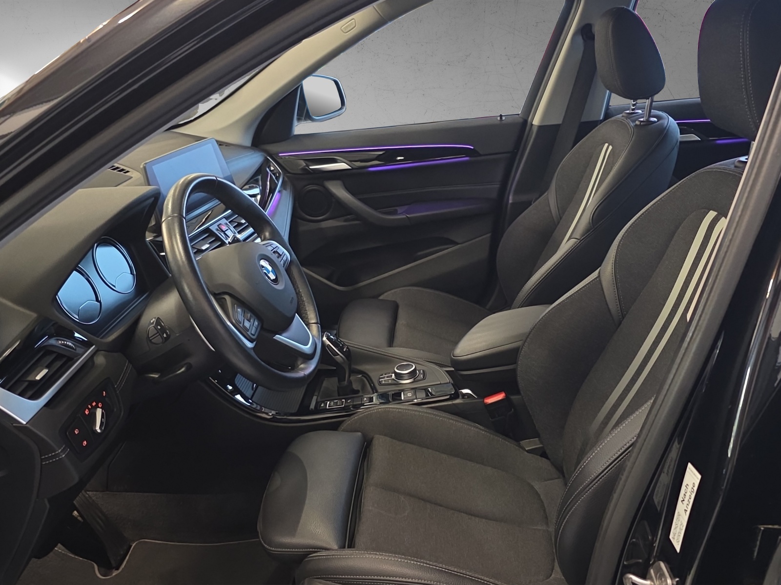 BMW X1 F48 25d xDrive SAG-image-12