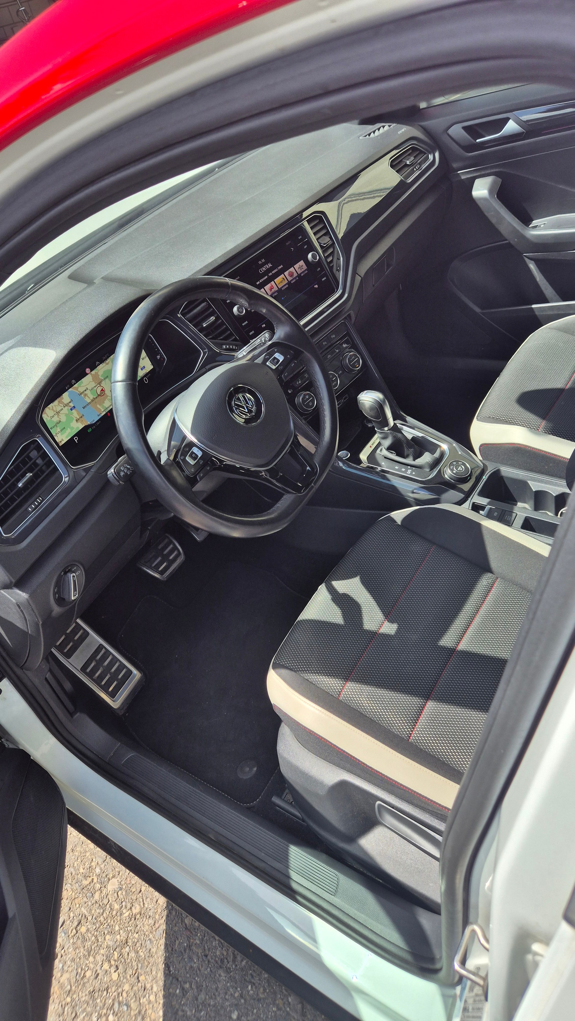 VW 2.0 TSI Advance DSG 4motion-image-3