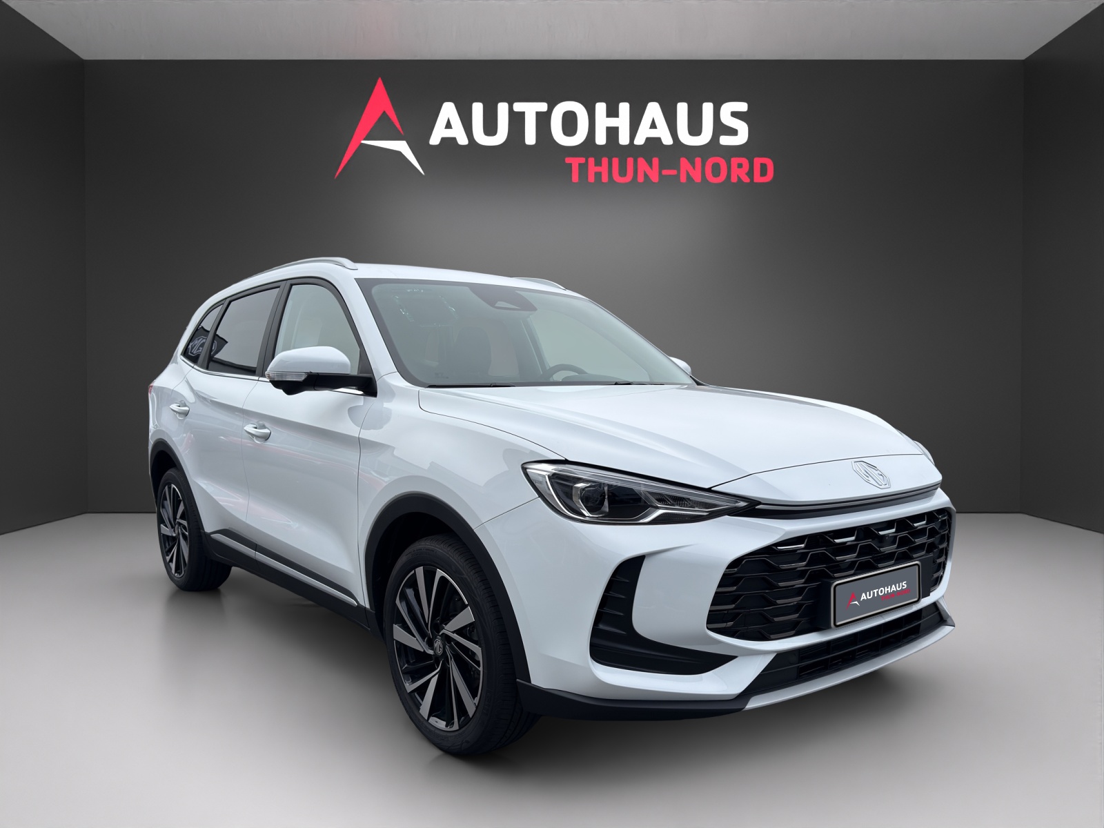 MG ZS 1.5 Hybrid+ Luxury-image-6