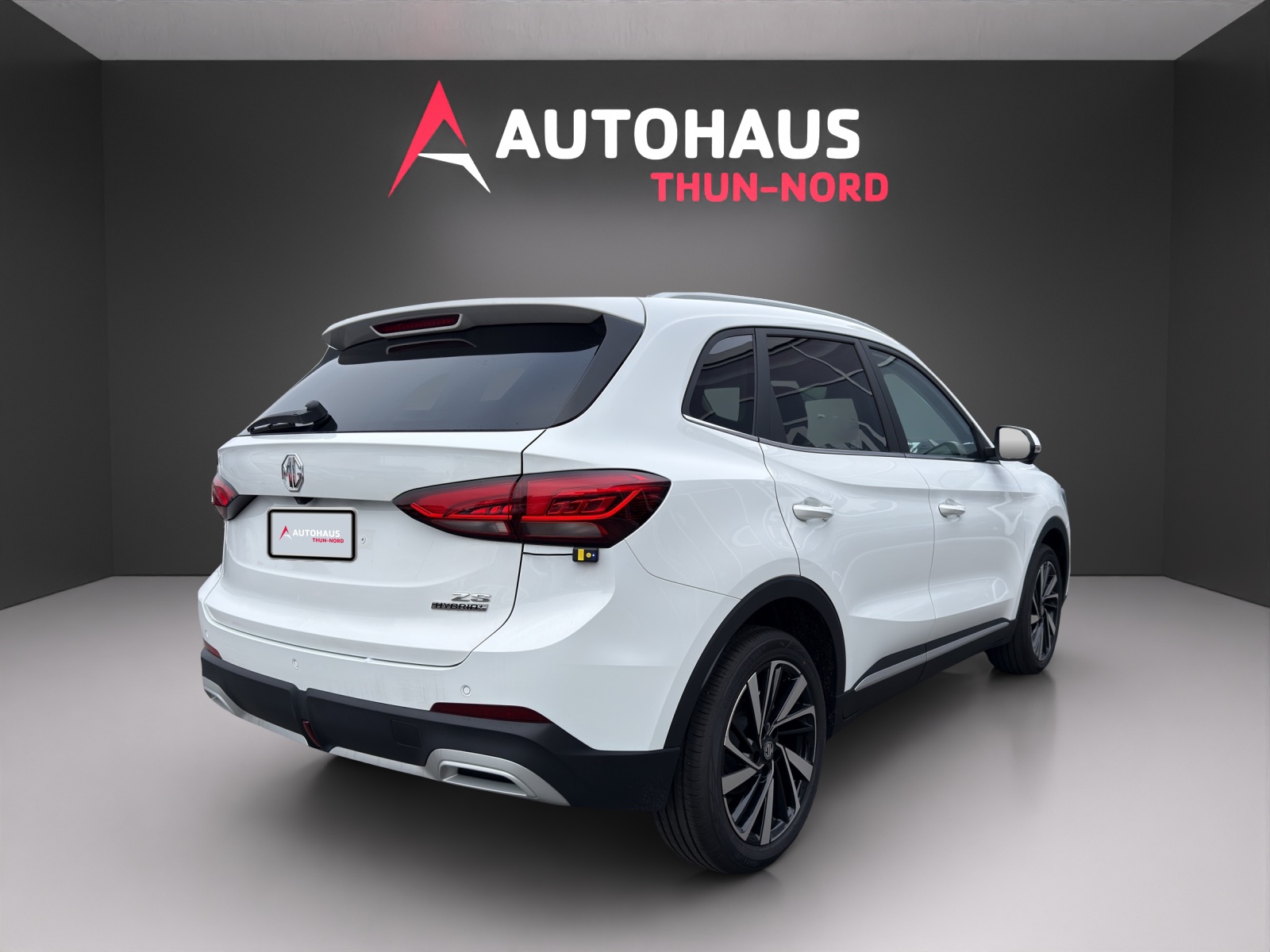 MG ZS 1.5 Hybrid+ Luxury-image-4