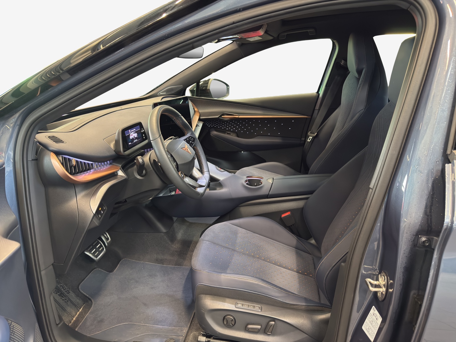 CUPRA Tavascan Type 9 77 kWh Adrenaline-image-7