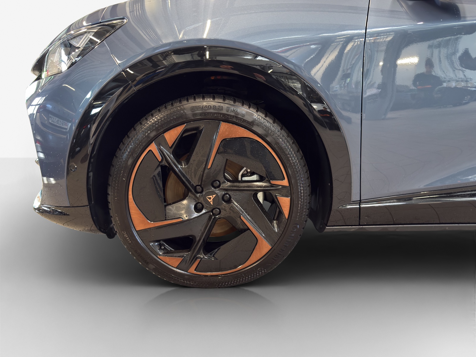 CUPRA Tavascan Type 9 77 kWh Adrenaline-image-14