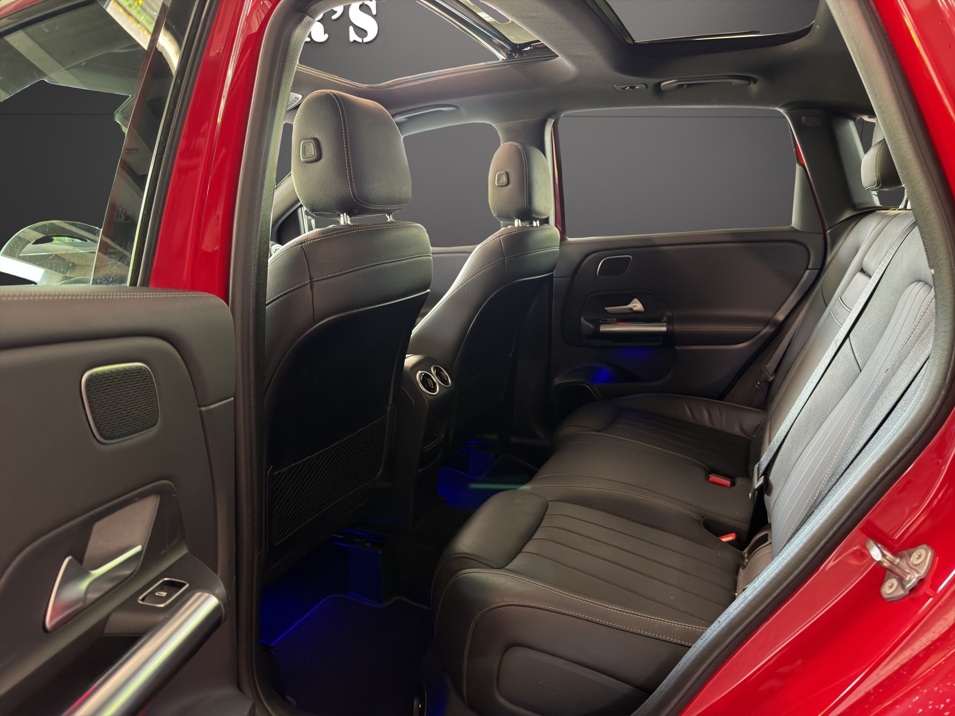 MERCEDES-BENZ B 180 Progressive 7G-DCT Frisch MFK&Service-image-12