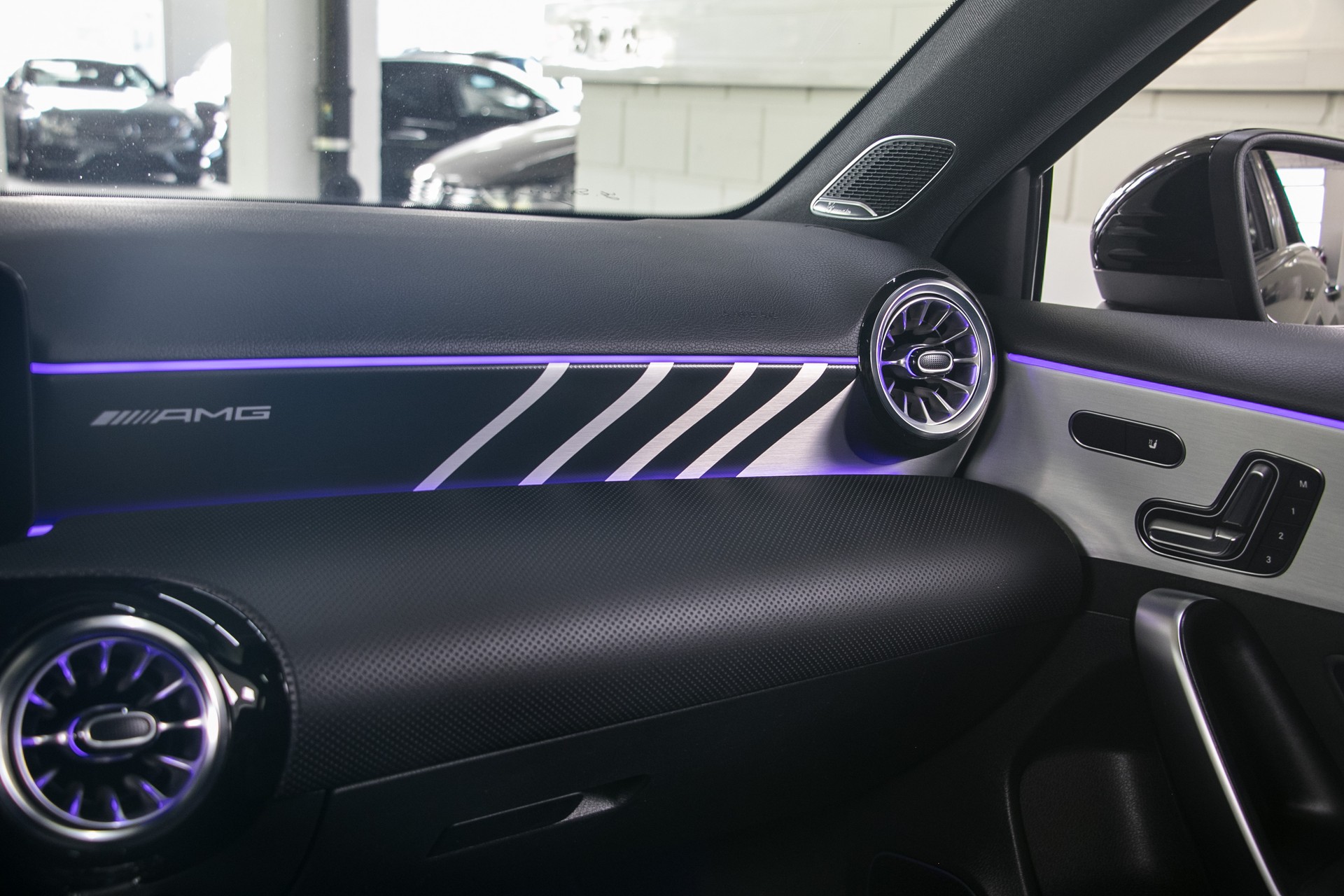 MERCEDES-BENZ A AMG 45 S 4Matic+ 8G-DCT-image-9