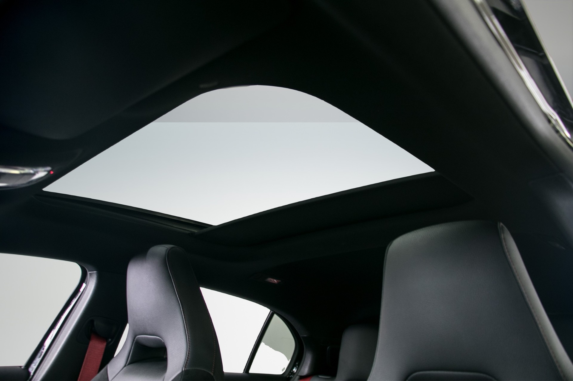 MERCEDES-BENZ A AMG 45 S 4Matic+ 8G-DCT-image-14