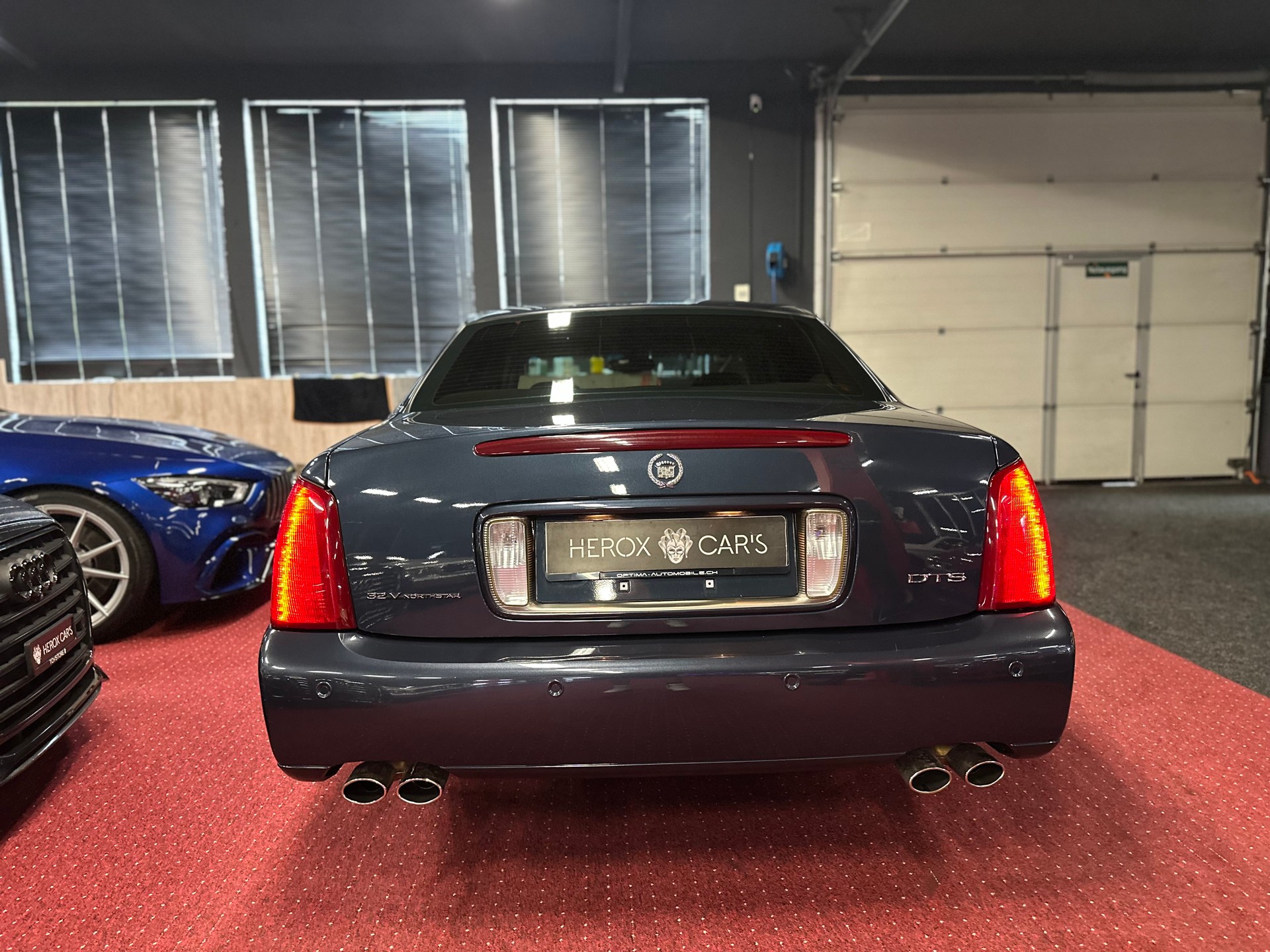 CADILLAC 4.6 V8 Northstar 32V / ** Einzelstück / CH Auslieferung **-image-4