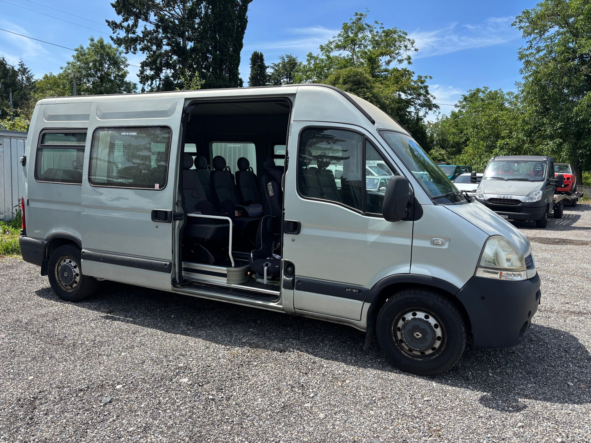 RENAULT Master T39 2.5dCi L3H2-image-7