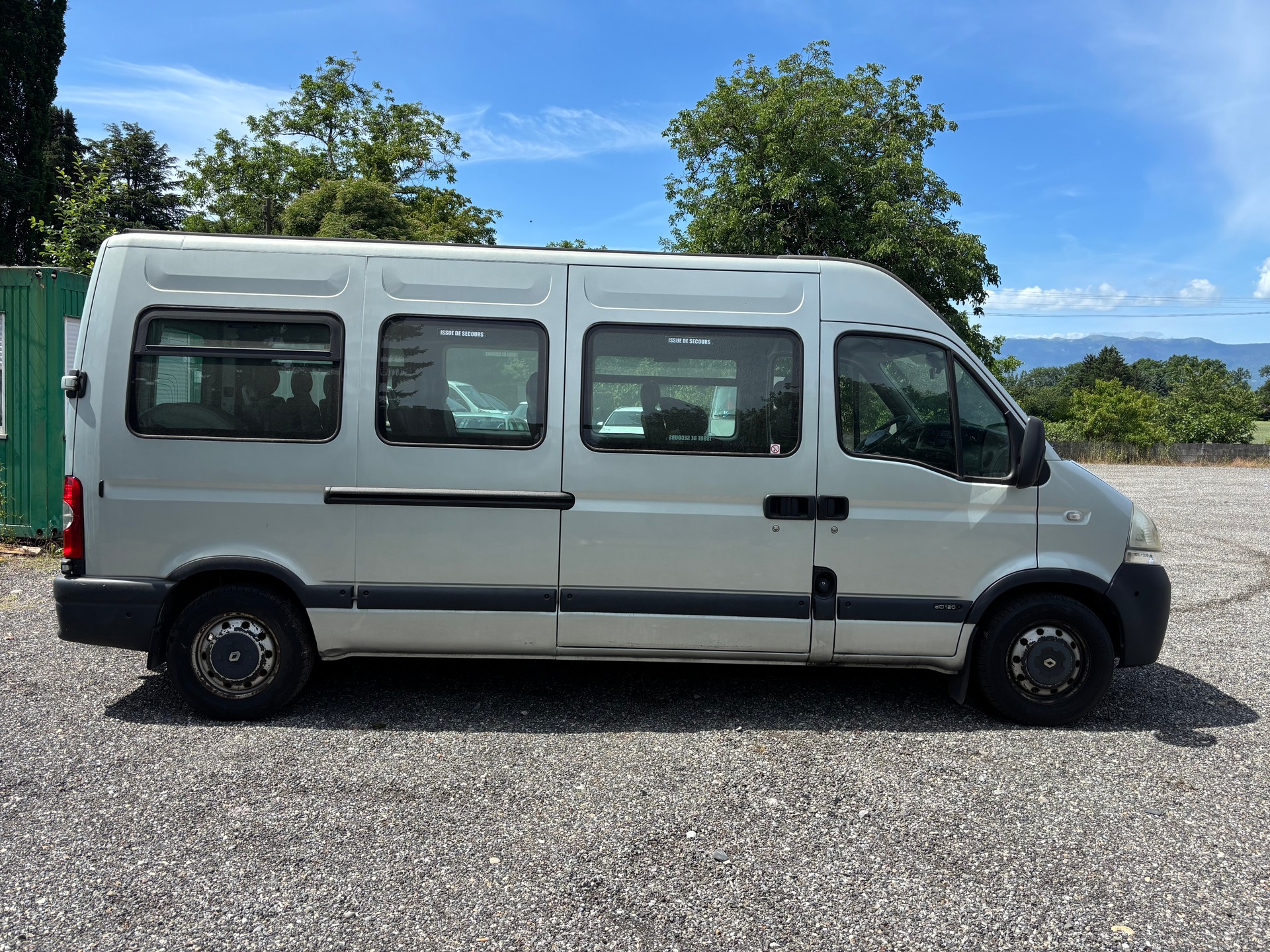 RENAULT Master T39 2.5dCi L3H2-image-6