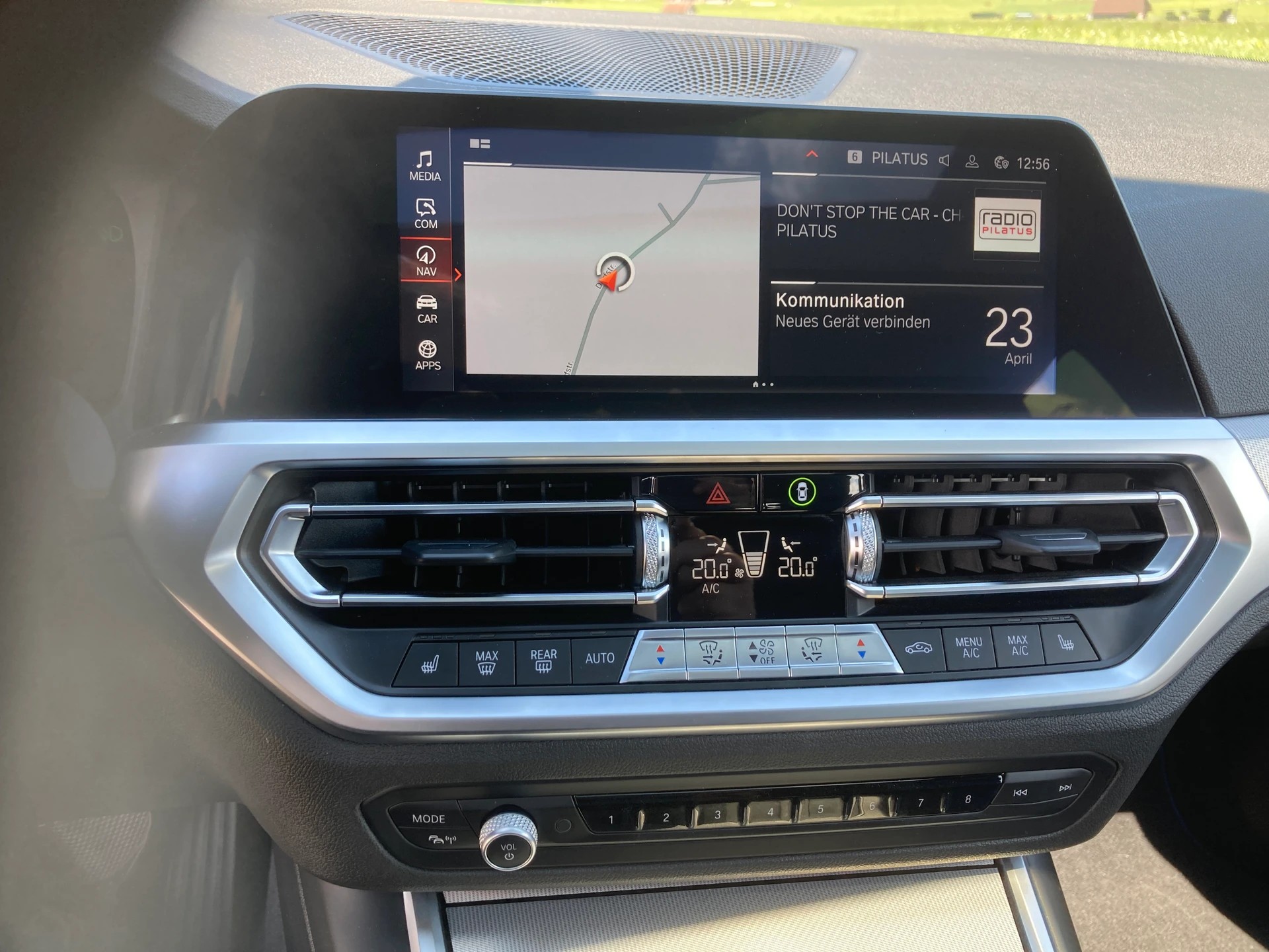 BMW 320d xDrive 48V Touring Luxury Line Steptronic-image-13