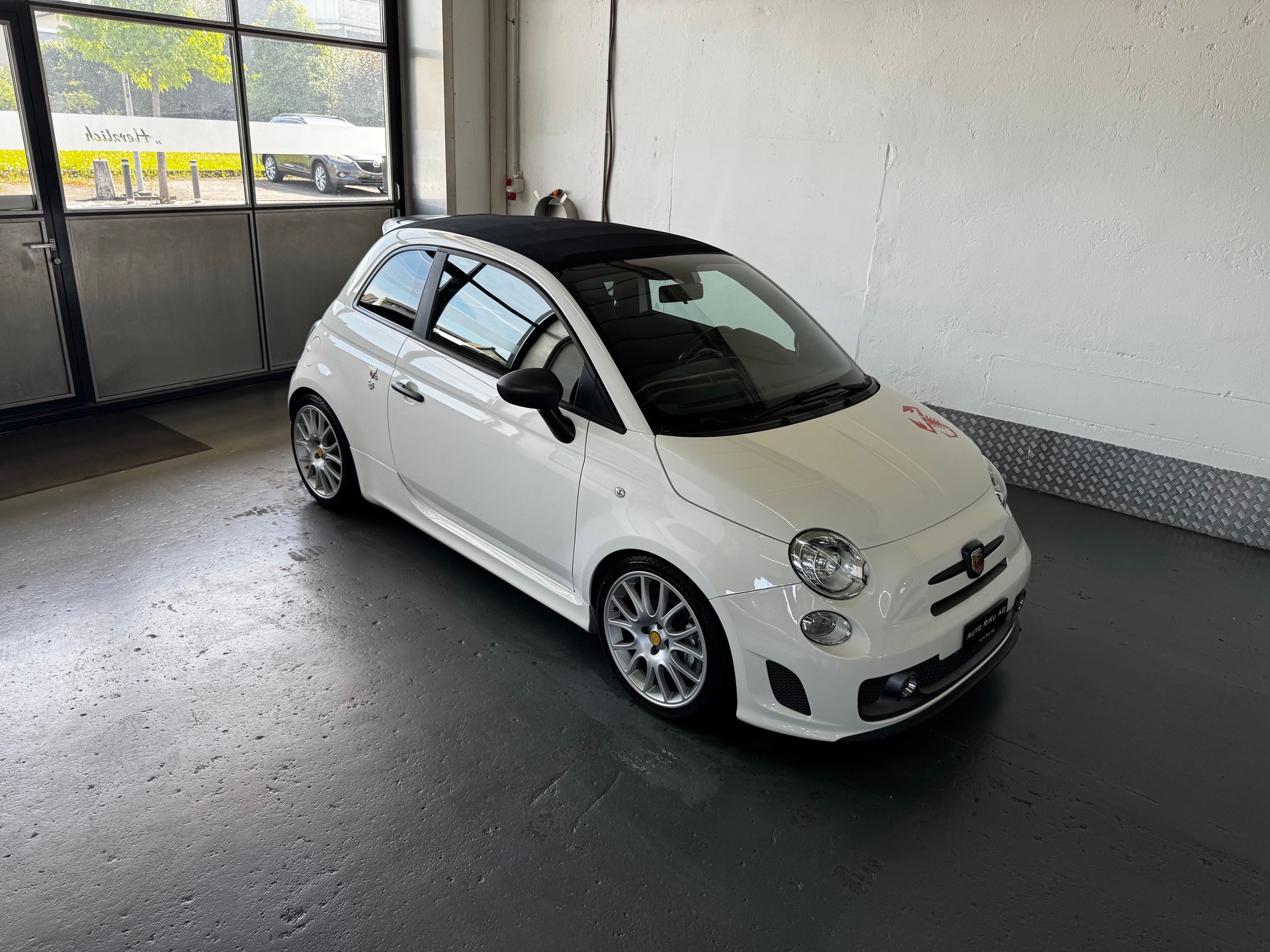 FIAT 595C 1.4 16V Turbo Abarth Competizione Dualogic-image-0