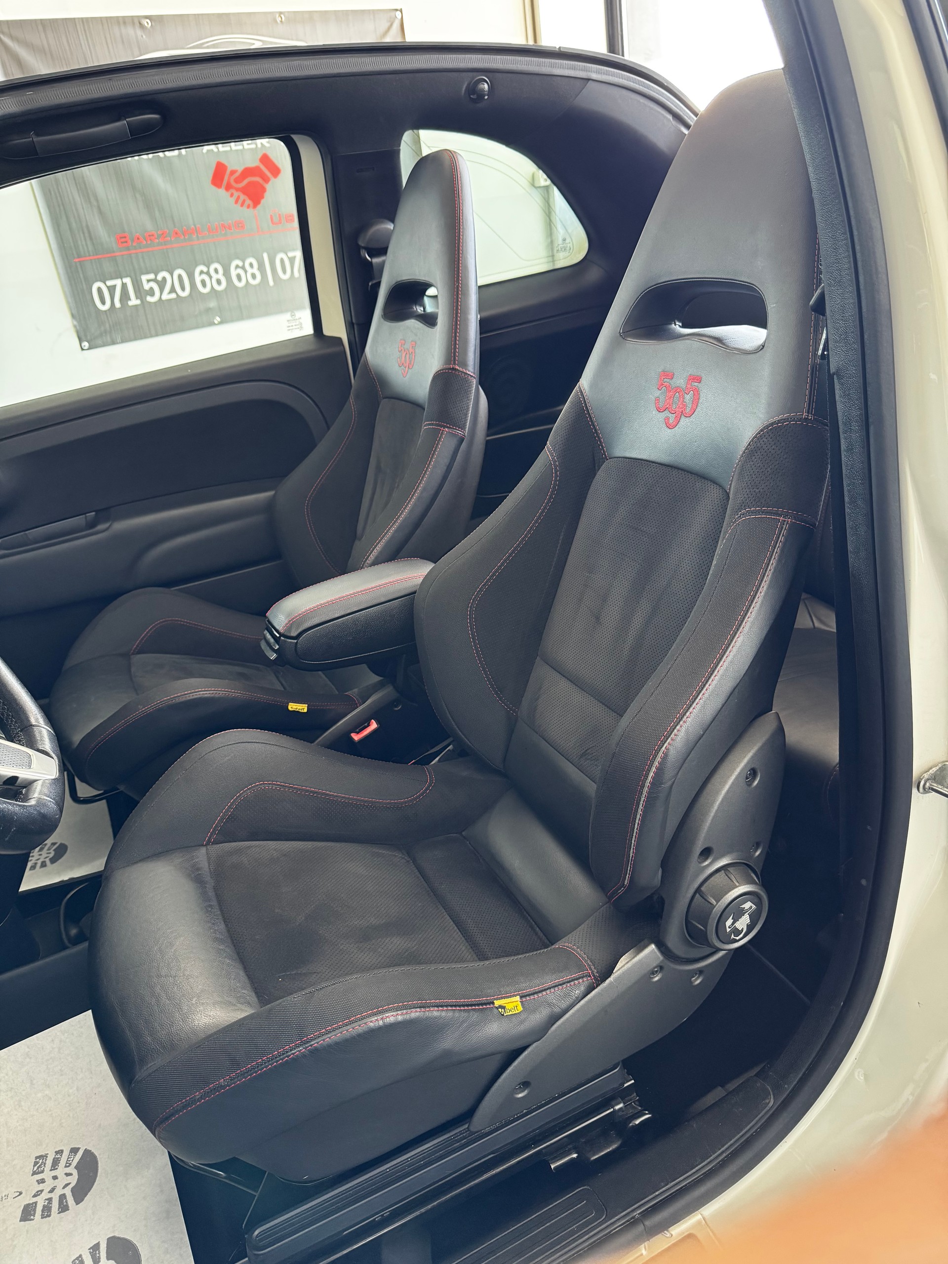 FIAT 595C 1.4 16V Turbo Abarth Competizione Dualogic-image-17