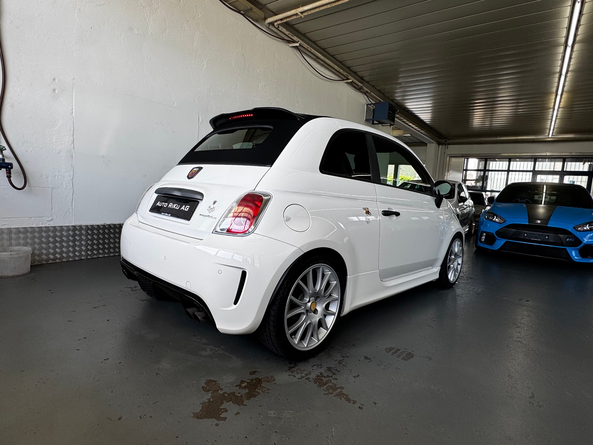 FIAT 595C 1.4 16V Turbo Abarth Competizione Dualogic-image-11