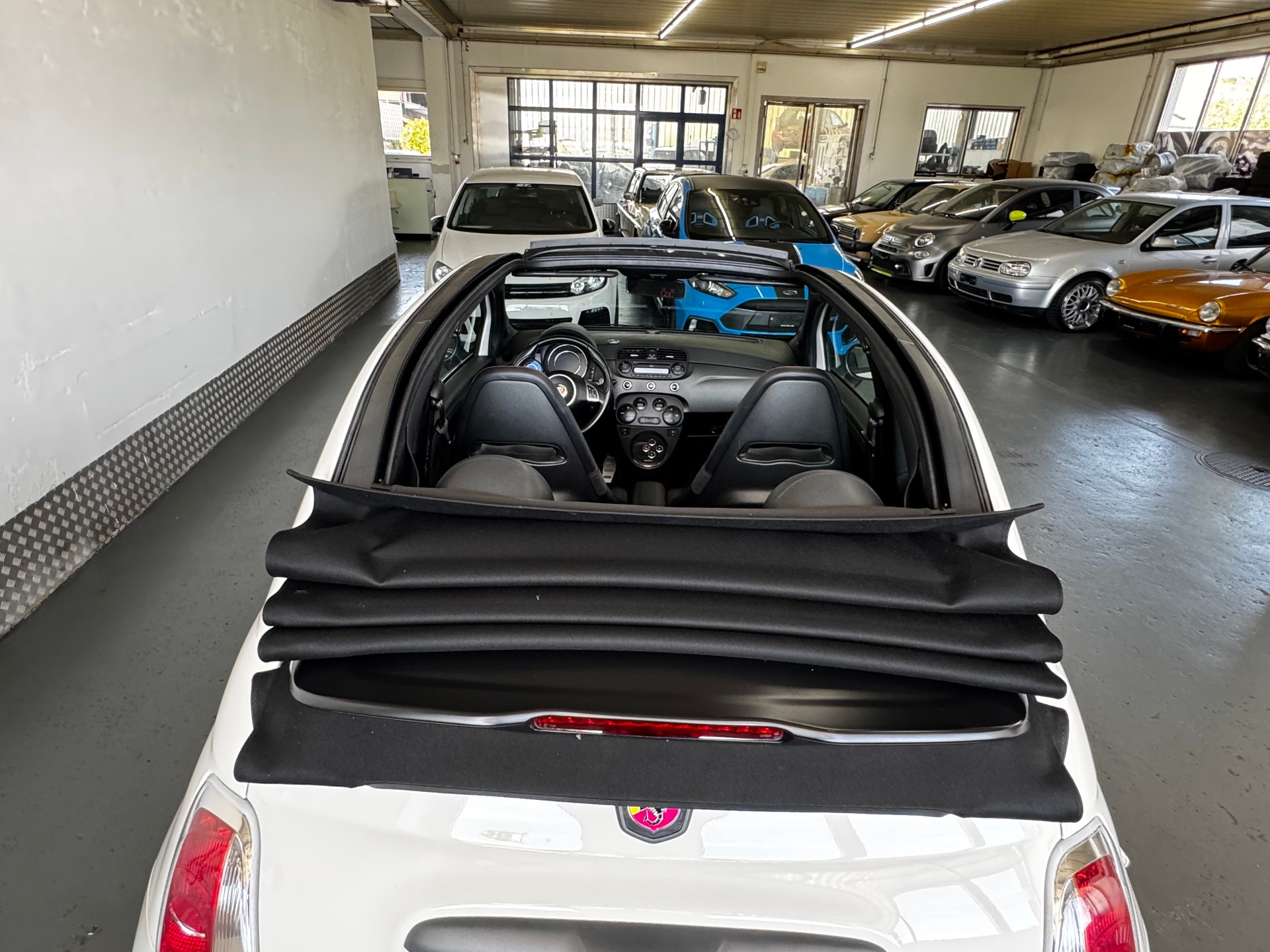 FIAT 595C 1.4 16V Turbo Abarth Competizione Dualogic-image-13
